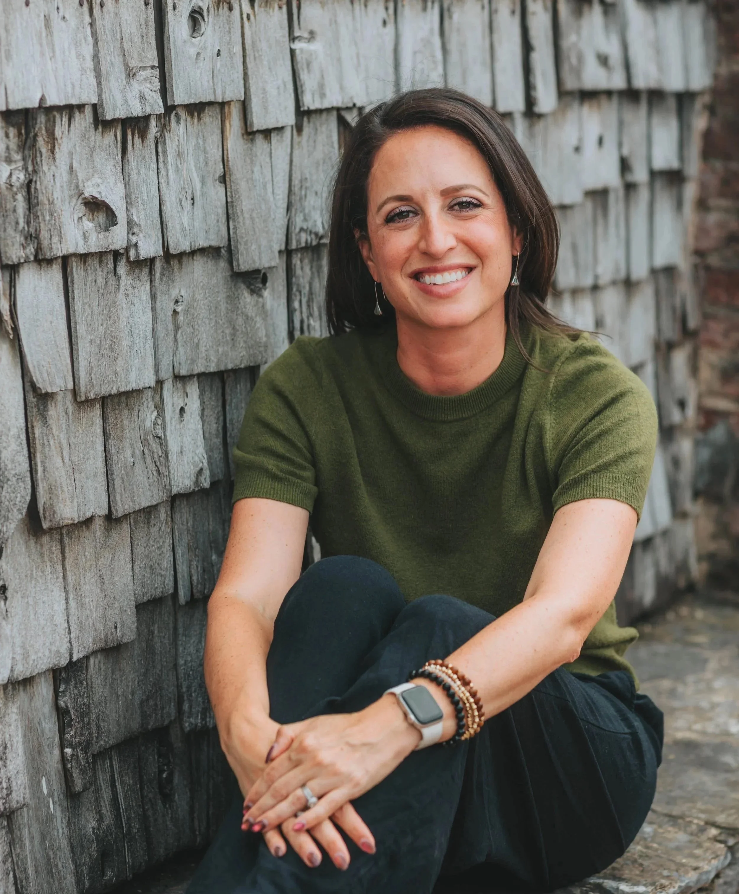 Jacqueline Laurenzi, virtual couples counselor in Virginia, welcoming new clients