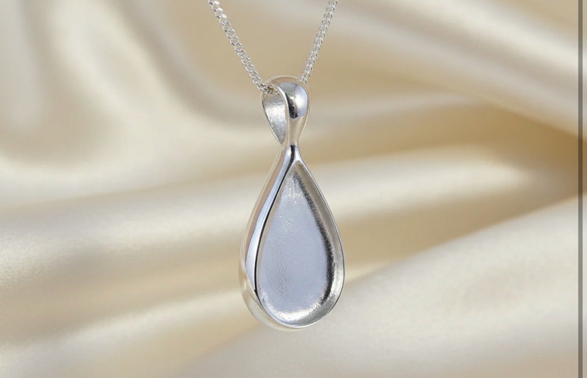 Teardrop  Pendant