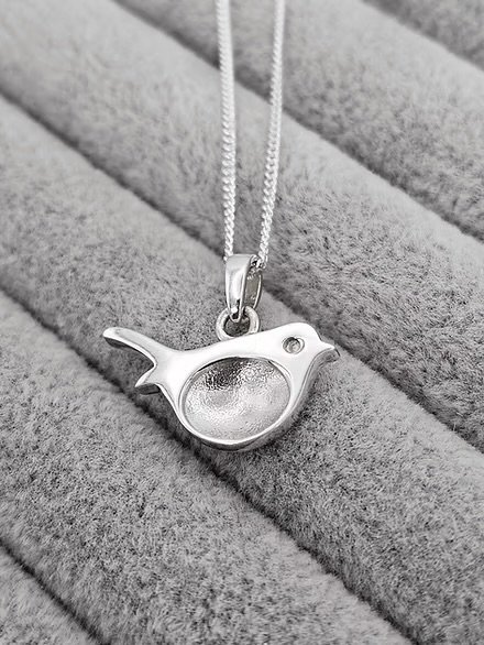 Robin Pendant