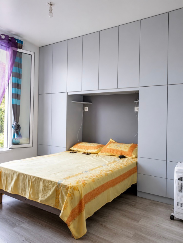 Placard chambre grise.png