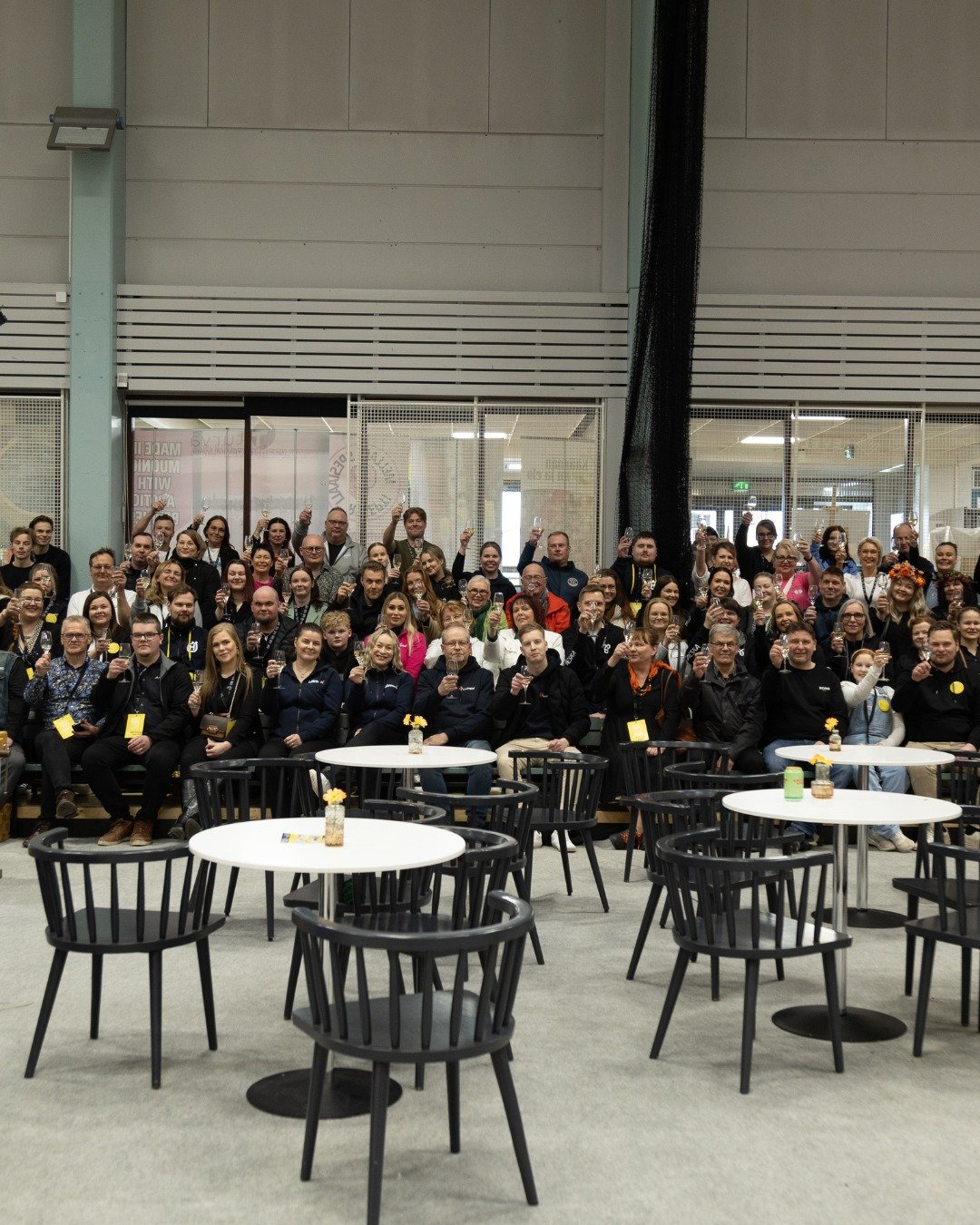 Olemme nyt KOTONA-tapahtumat.💛

Jatkossa KOTONA ei ole en&auml;&auml; pelkk&auml; messu, vaan kokonaisvaltainen el&auml;mys. Tapahtumia, jotka syntyv&auml;t syd&auml;mell&auml;, ihmiselt&auml; ihmiselle. 💛

Meill&auml; on ilo kertoa, ett&auml; KOTO