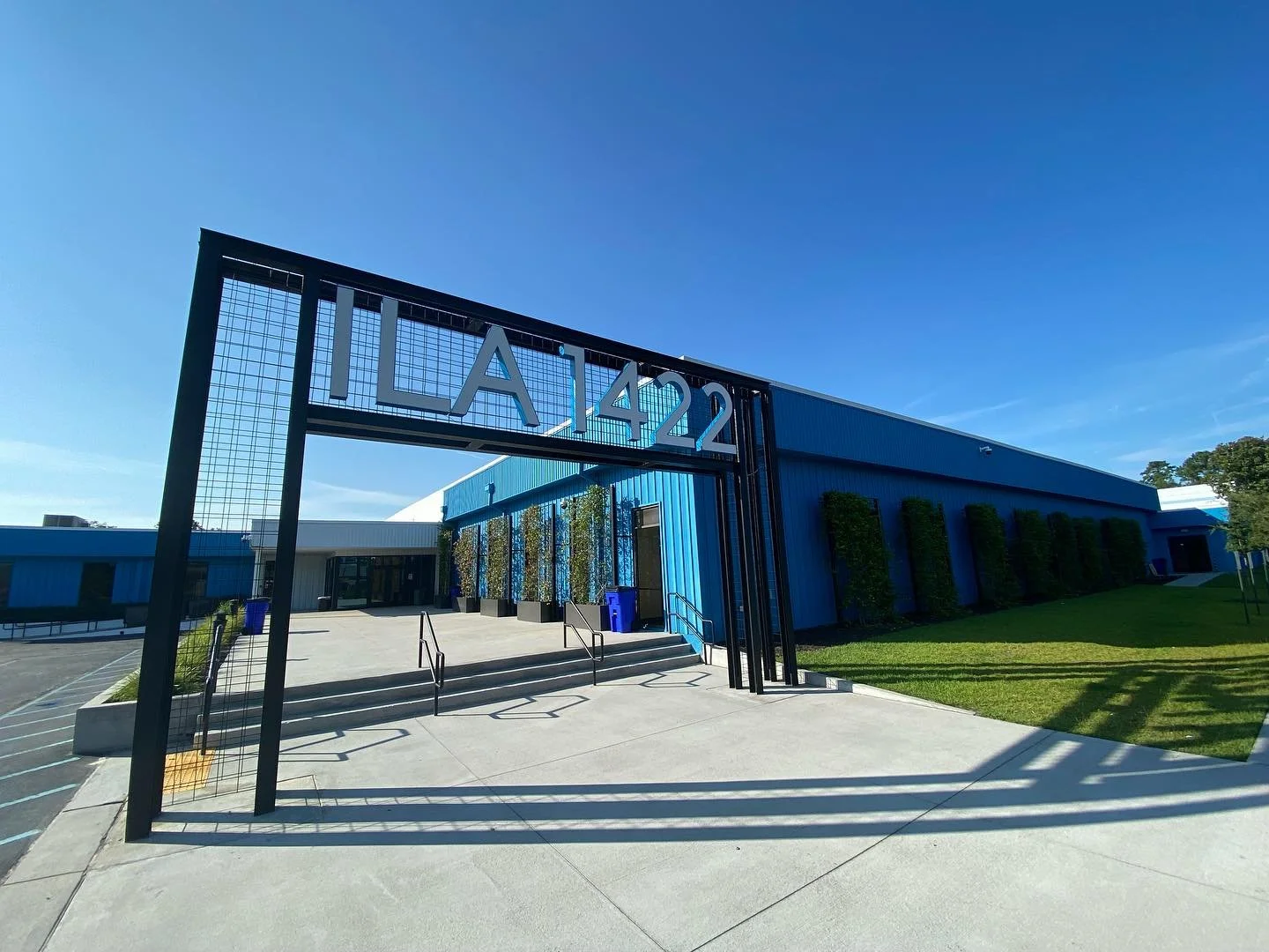 Thank you, President Kenneth Riley and Business Agent Noel Crospy of Local 1422, for your warm hospitality this week. 

We truly appreciated the opportunity to visit and were especially impressed by your incredible new hiring center. 

It was an insp