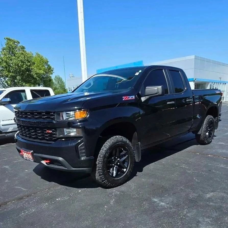 2019 Chevrolet Silverado Custom Trailboss 5.3L V8 69,000 miles