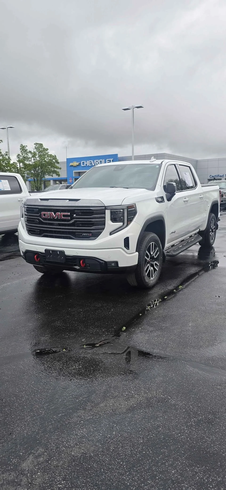 2022 GMC Sierra 1500 AT4 3.0 duramax- 58,000 miles
$44,822