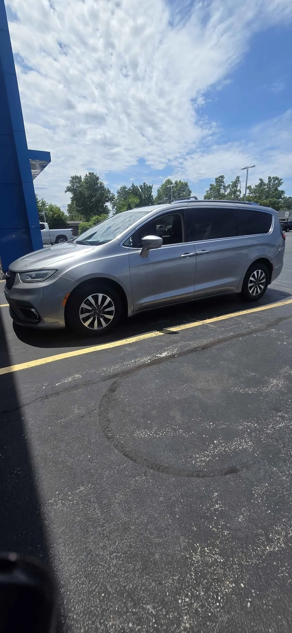 2021 Chrysler Pacifica 126,415 miles
$16,763