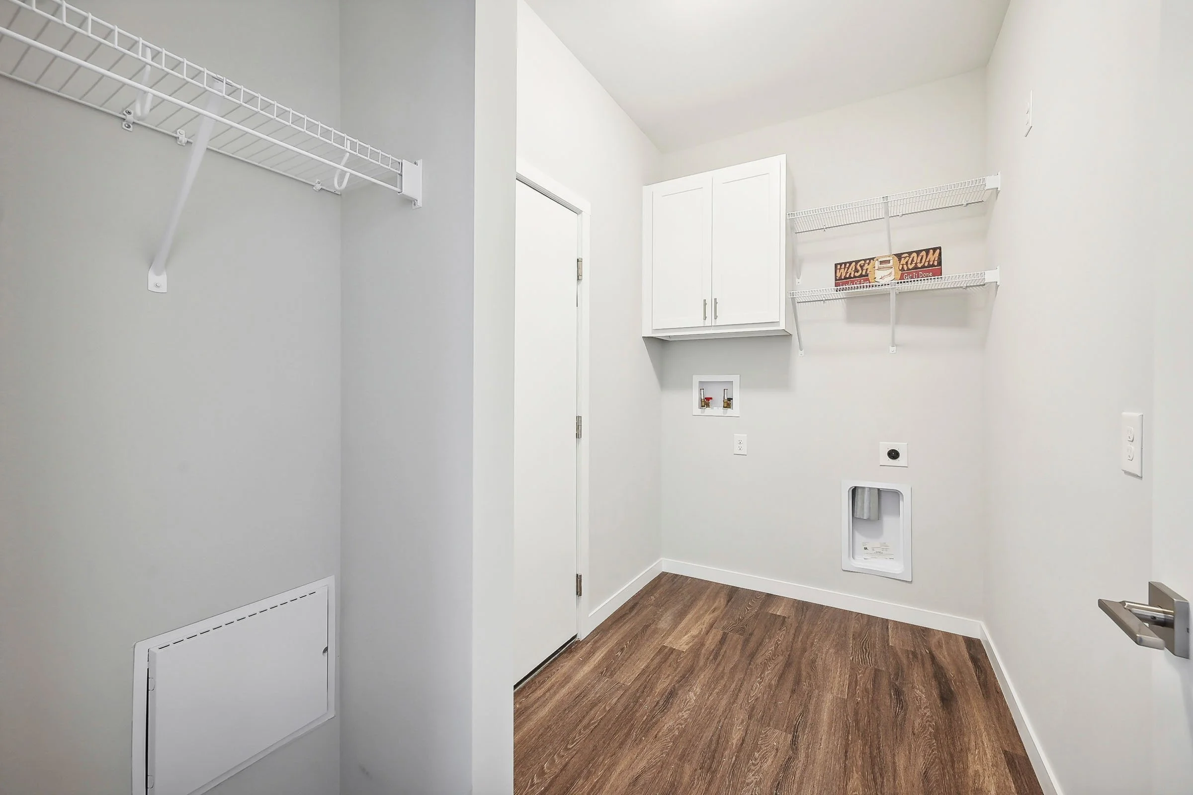 DWC_1BR_Laundry.jpg