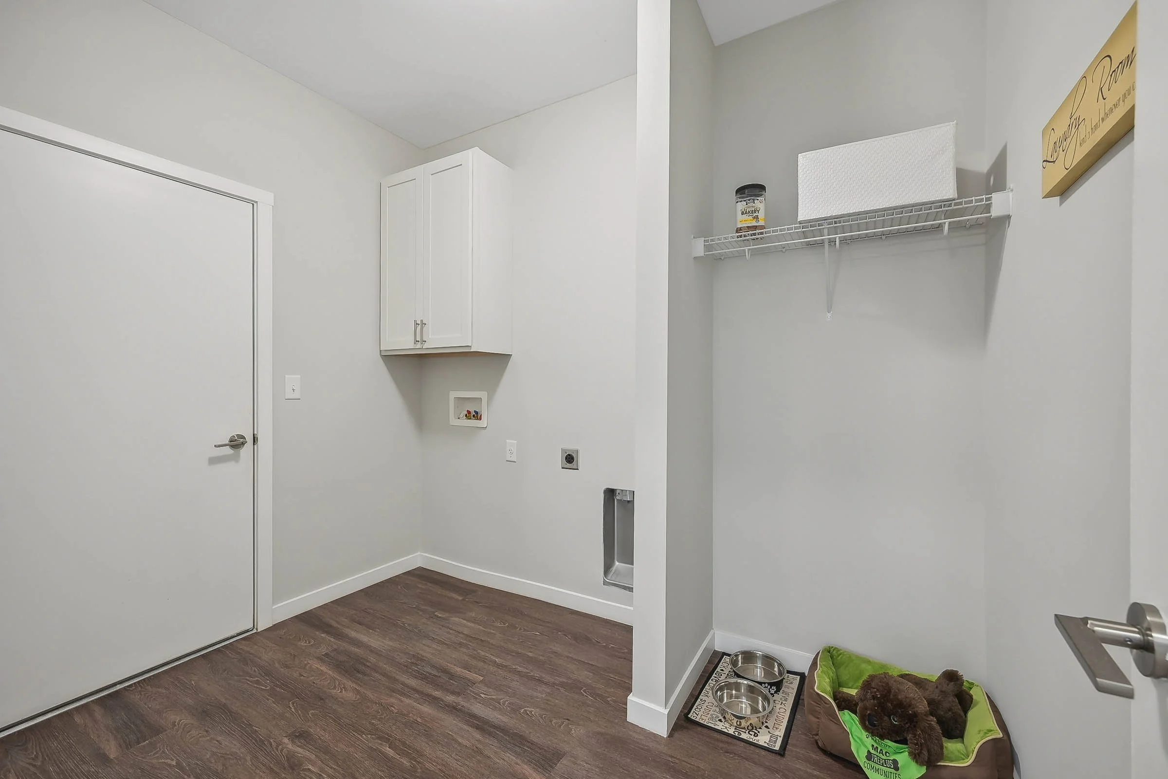 RBC_2BD_Laundry.jpg