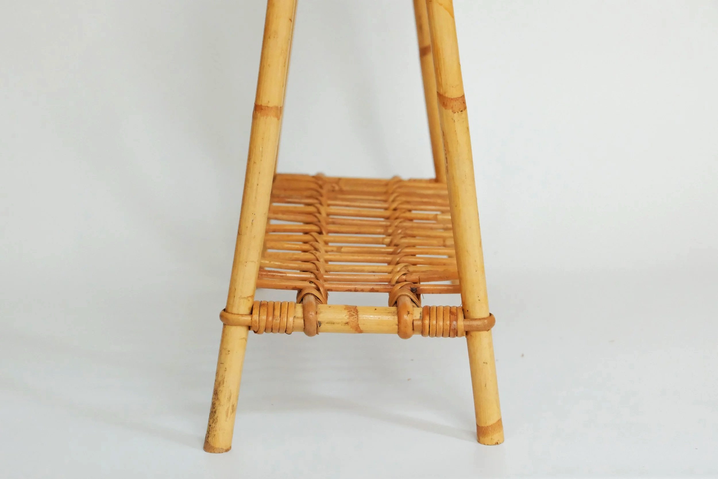 rattan-table-9.jpg