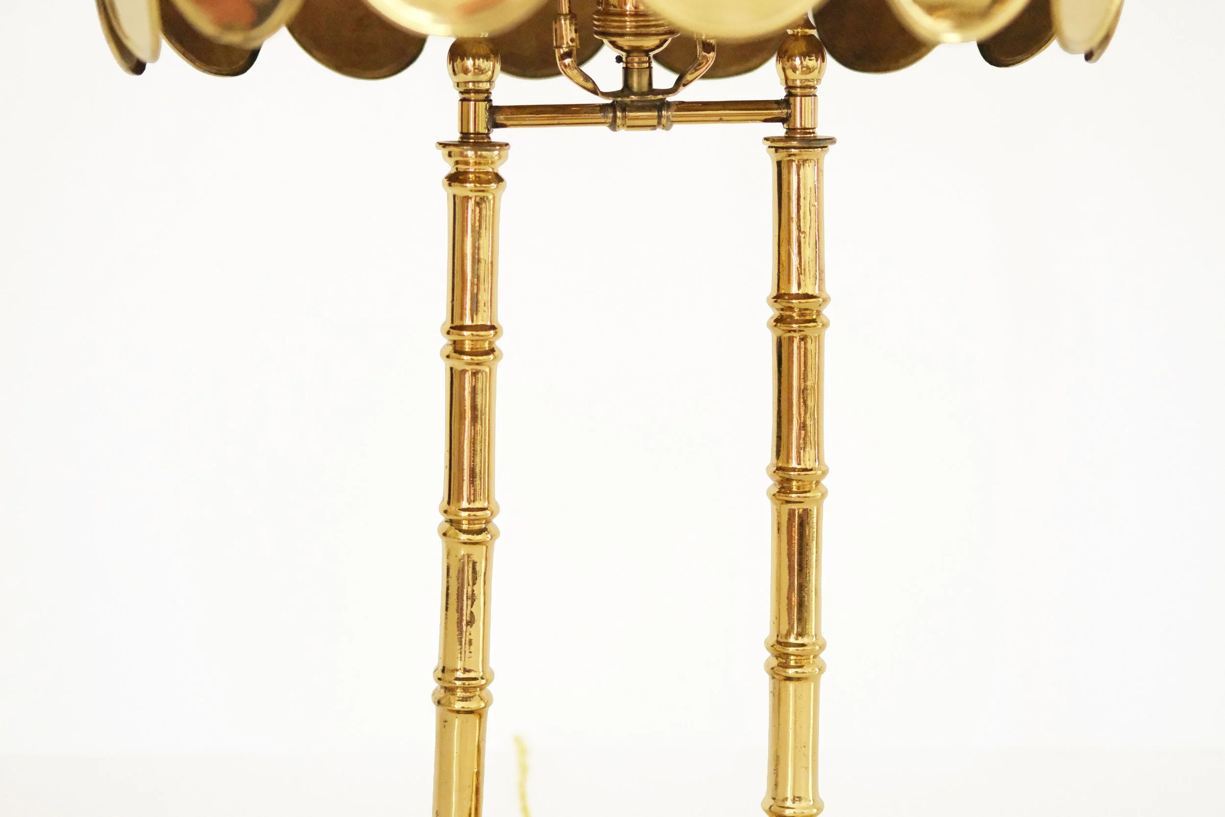 gold-table-lamp-7.jpg