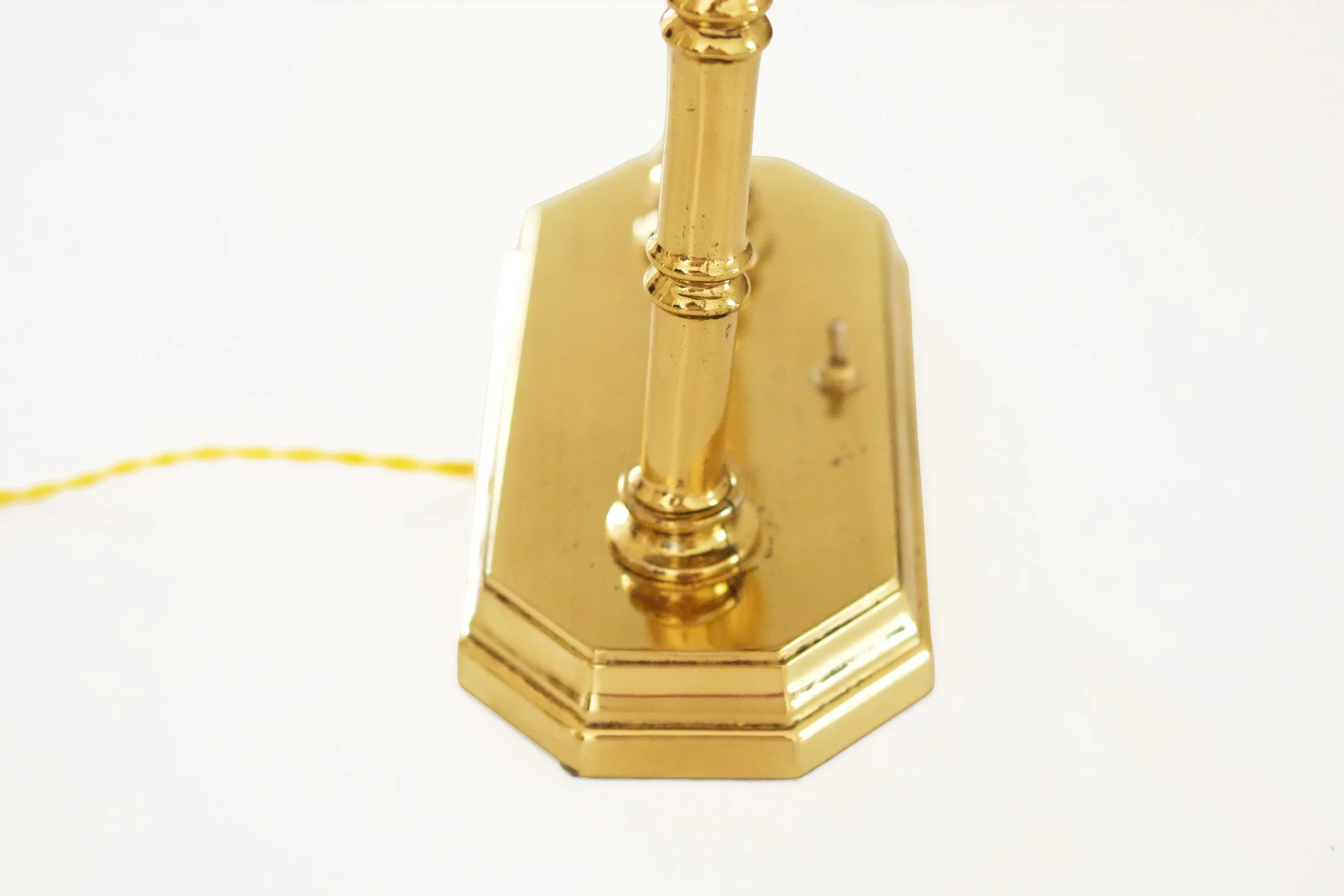 table-lamp-gold-5.jpg