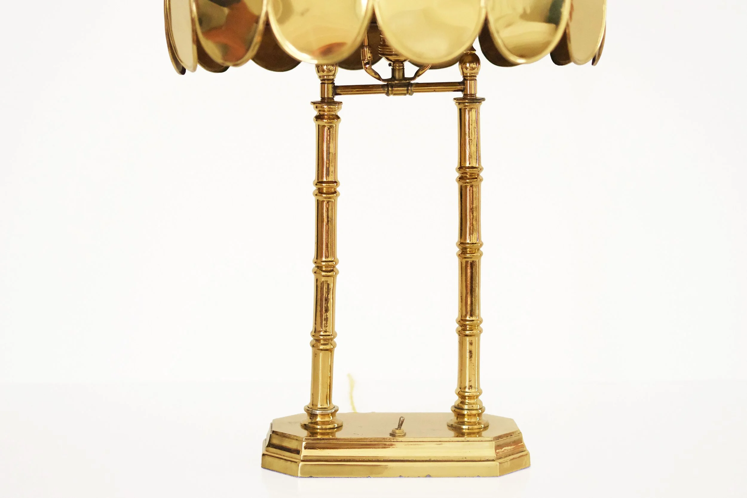table-lamp-gold-8.jpg