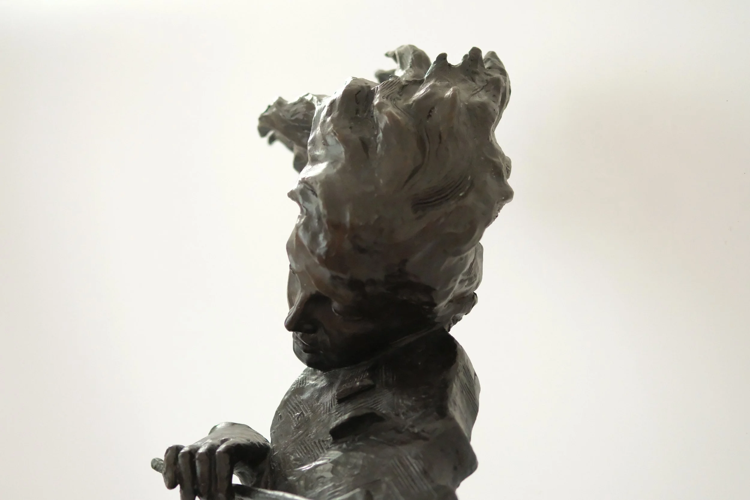 sculpture-violinst-12.jpg