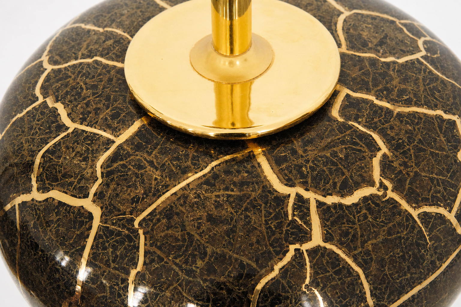 pair of ceramic table lamps 23.png