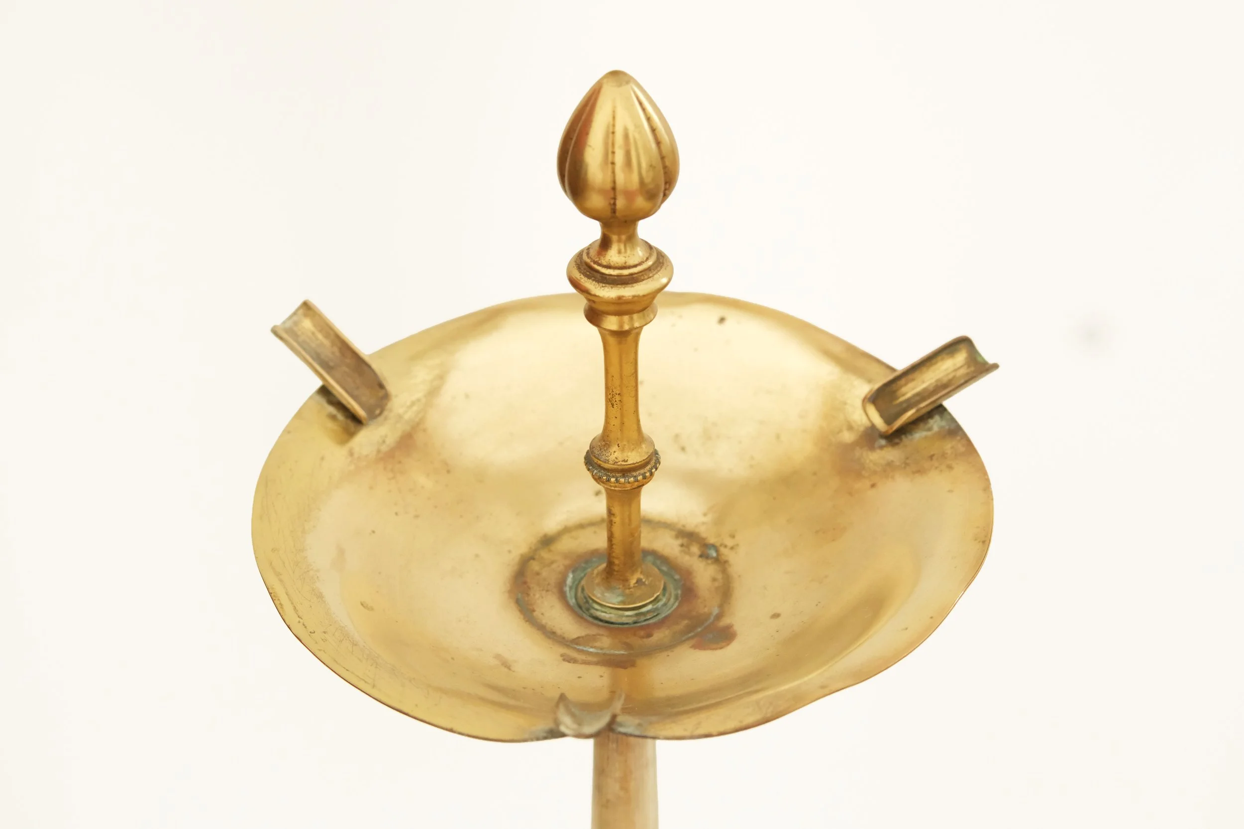 smoking-table-7.jpg