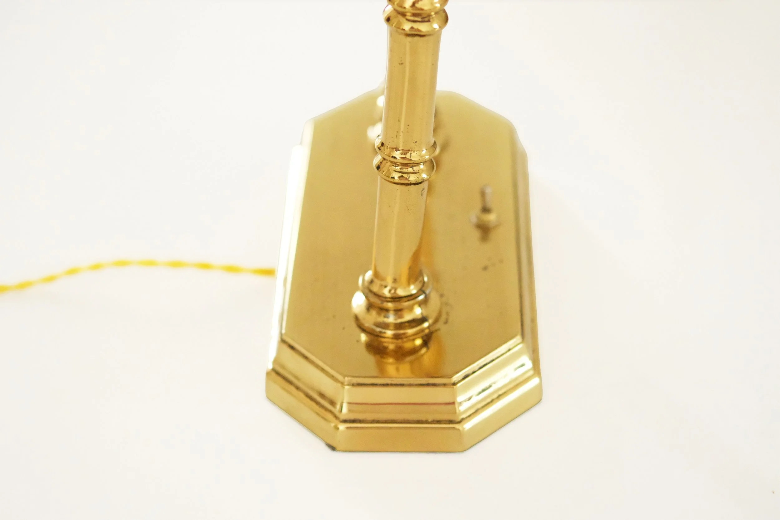 table-lamp-gold-5.jpg
