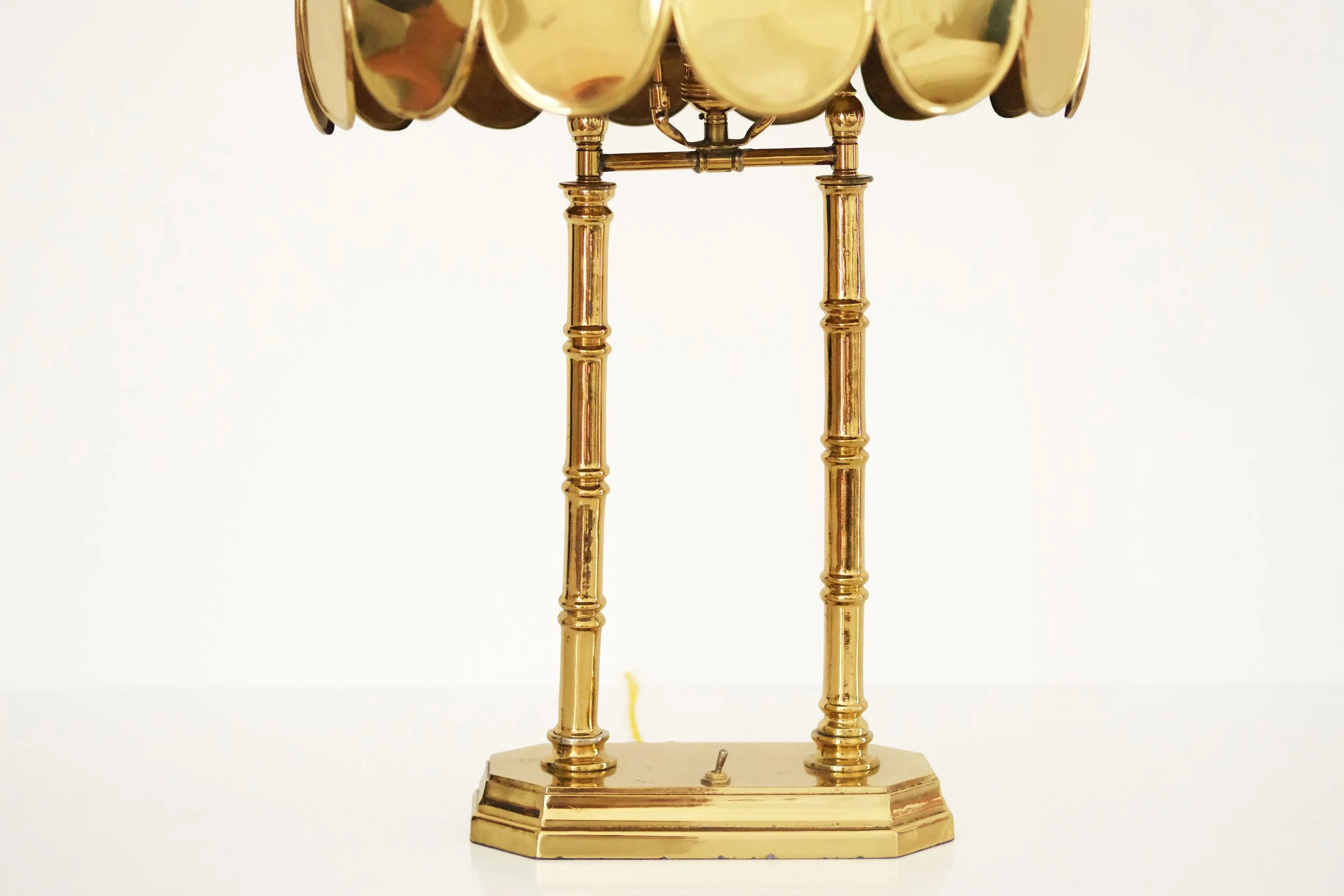 table-lamp-gold-8.jpg