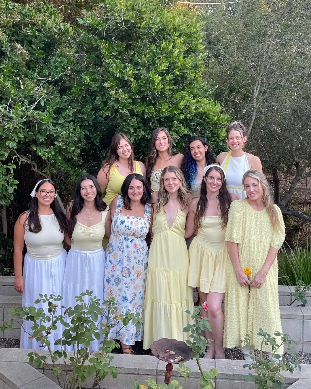 Dinner Party Diaries, chapter one: La Dolce Vita Lemon Garden Party 🍋✨

This gathering was an ode to &ldquo;the sweet life.&rdquo;

The sweet life isn&rsquo;t just about delicious food on the table (though lemon cake with cream cheese frosting was a