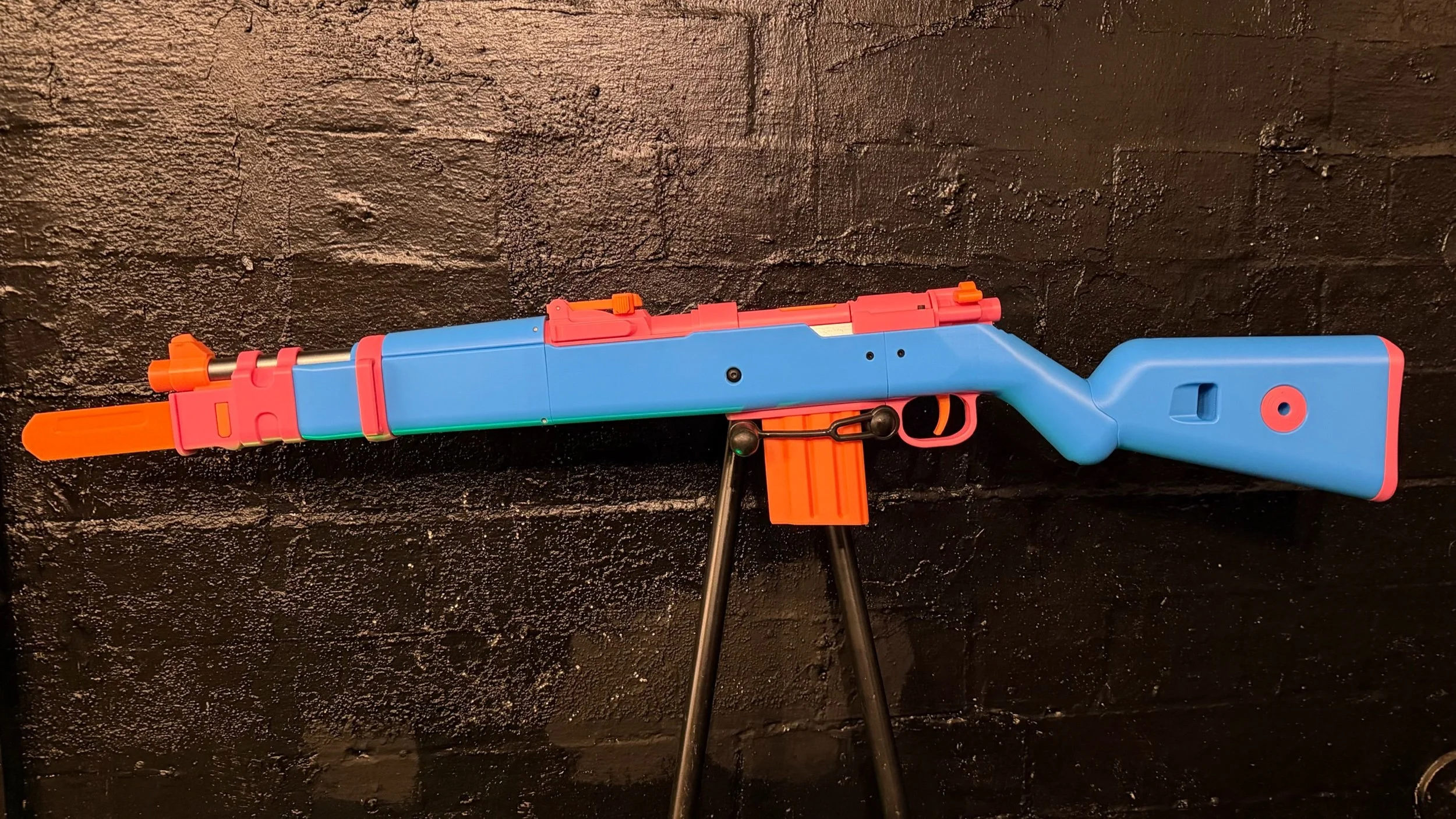Diamond Dogs 98K 3D Printed Blaster (Custom one off)