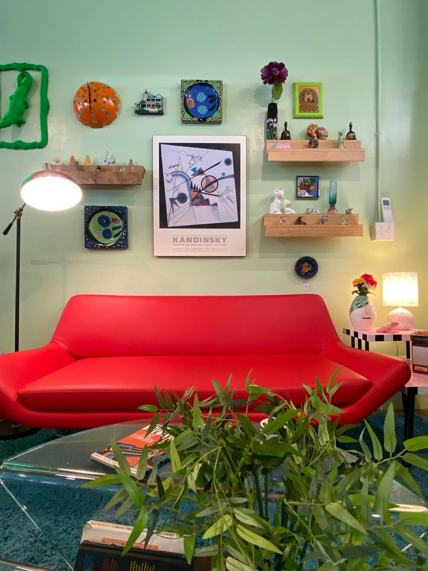 ✨Foster&rsquo;s newest retail shop is now open! Welcome to the neighborhood Fern &amp; Wolf!🤗

@fernwolfpdx is your new source for vintage furniture and home decor. With an emphasis on artist &amp; maker-made items, they have a wide selection of fur