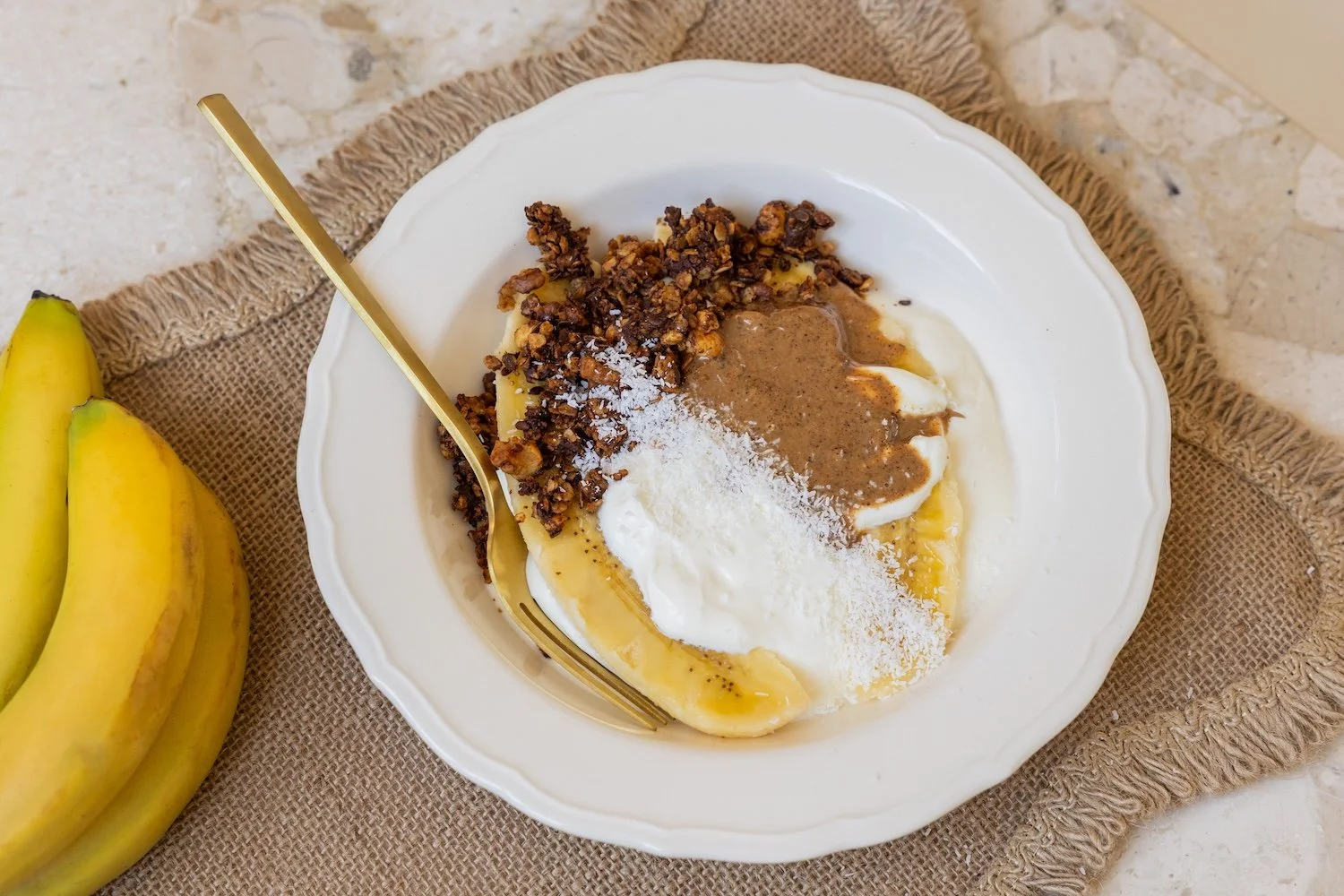 thebumpclub-zwangerschap-recept-bananensplit-ontbijt-zwangerproof.jpg