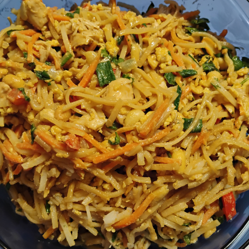 Healthy Chicken Pad Thai