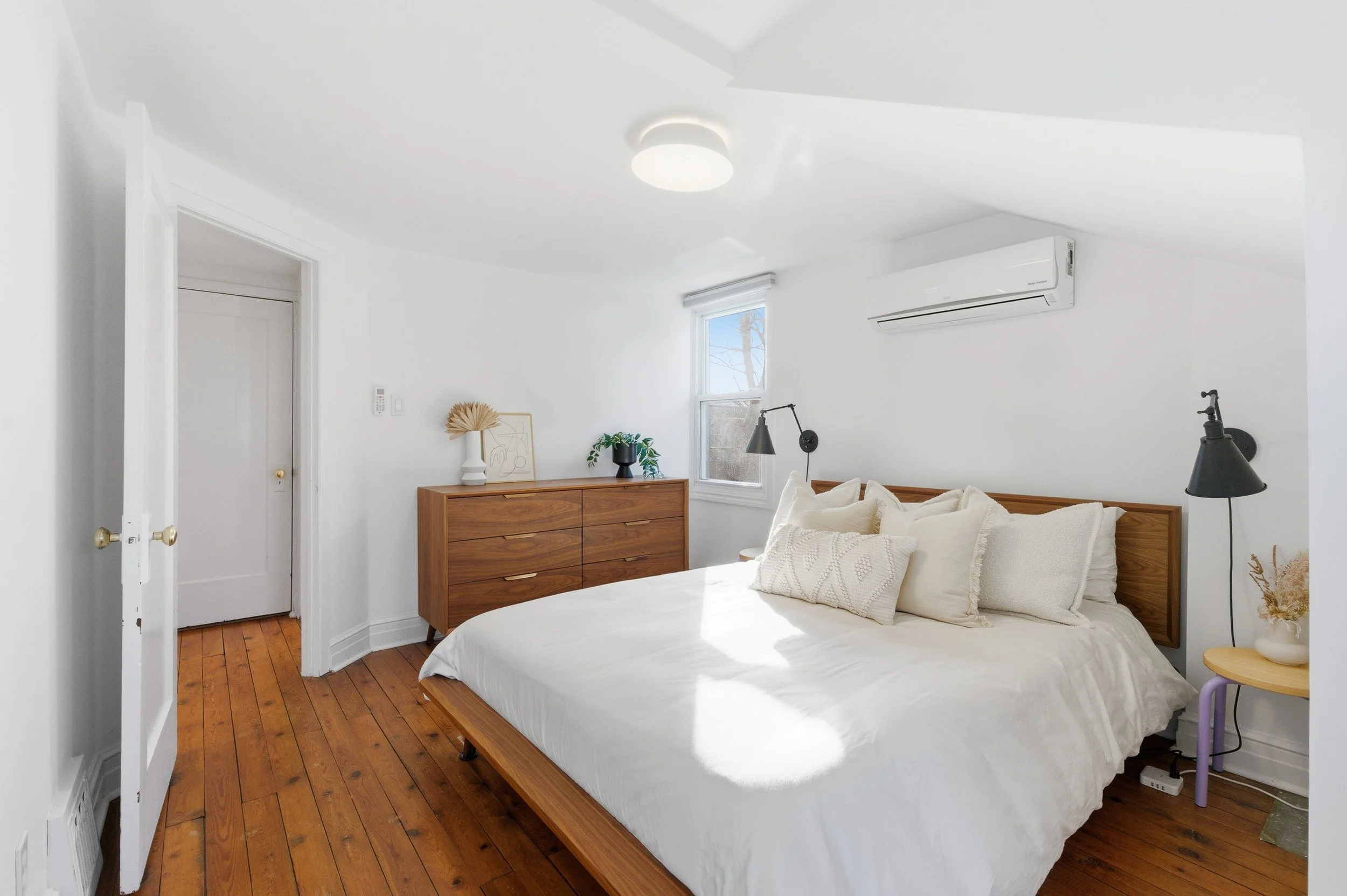 Bedroom updated 2.jpg