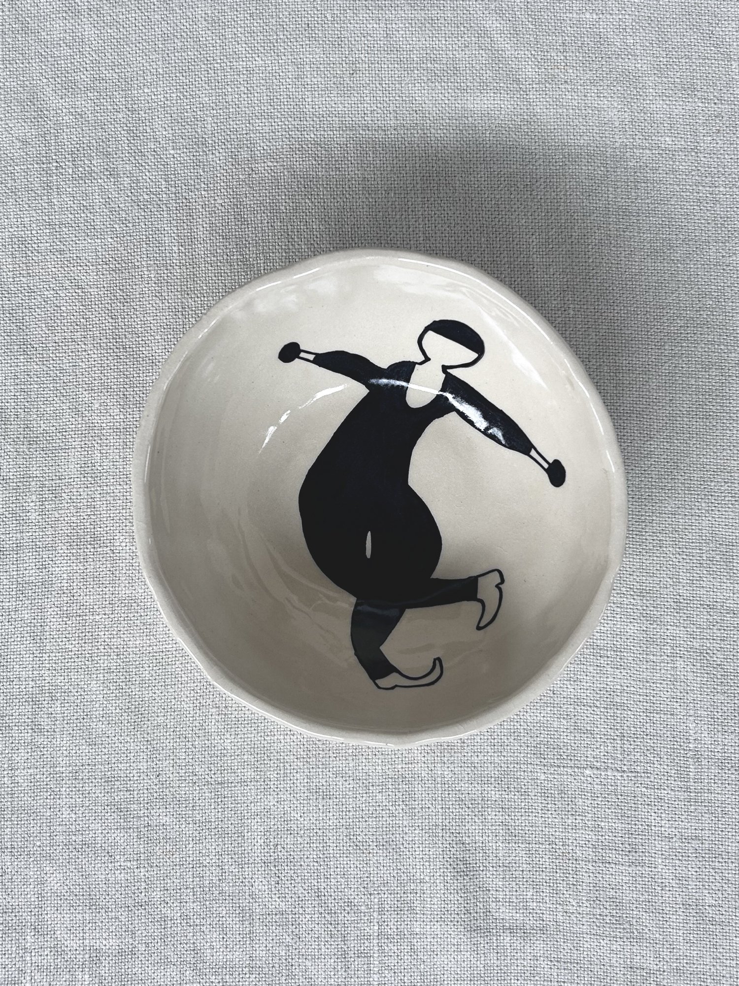 Lincoln_Mayne_Tidal_Gliding_Linen_Bowl_4.jpg