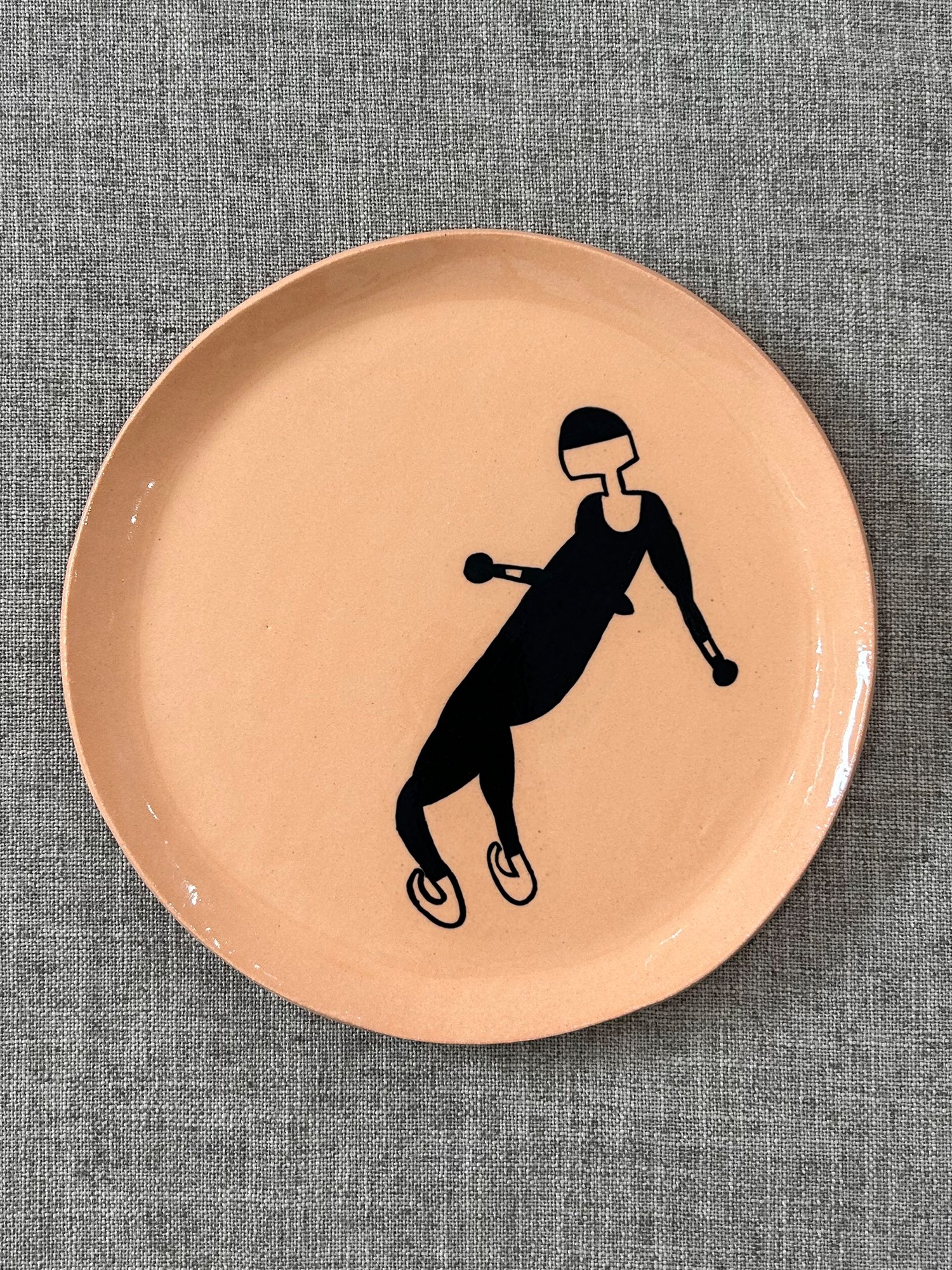 Lincoln_Mayne_Tidal_Gliding_Tangarine_dinner_plate_5.jpg