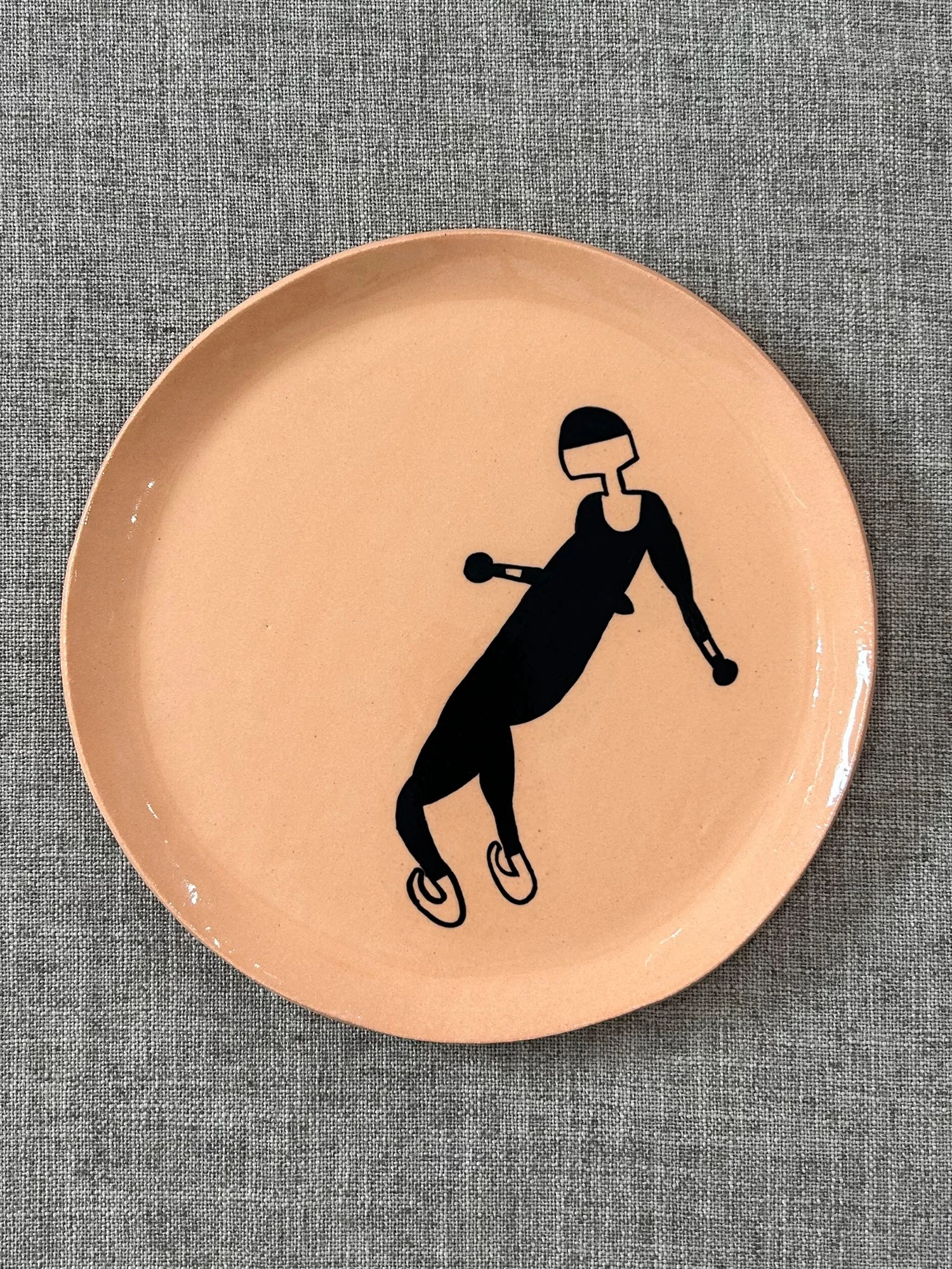 Lincoln_Mayne_Tidal_Gliding_Tangarine_dinner_plate_5.jpg