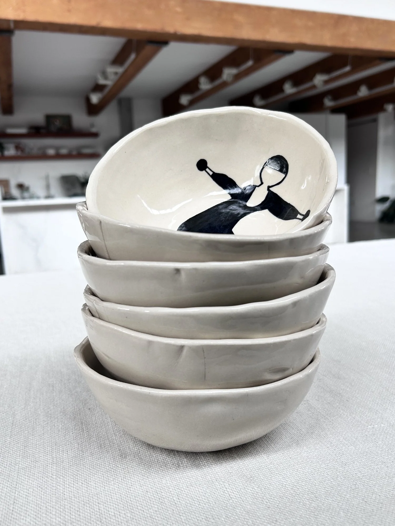 Lincoln_Mayne_Tidal_Gliding_Linen_Bowl_7.jpg
