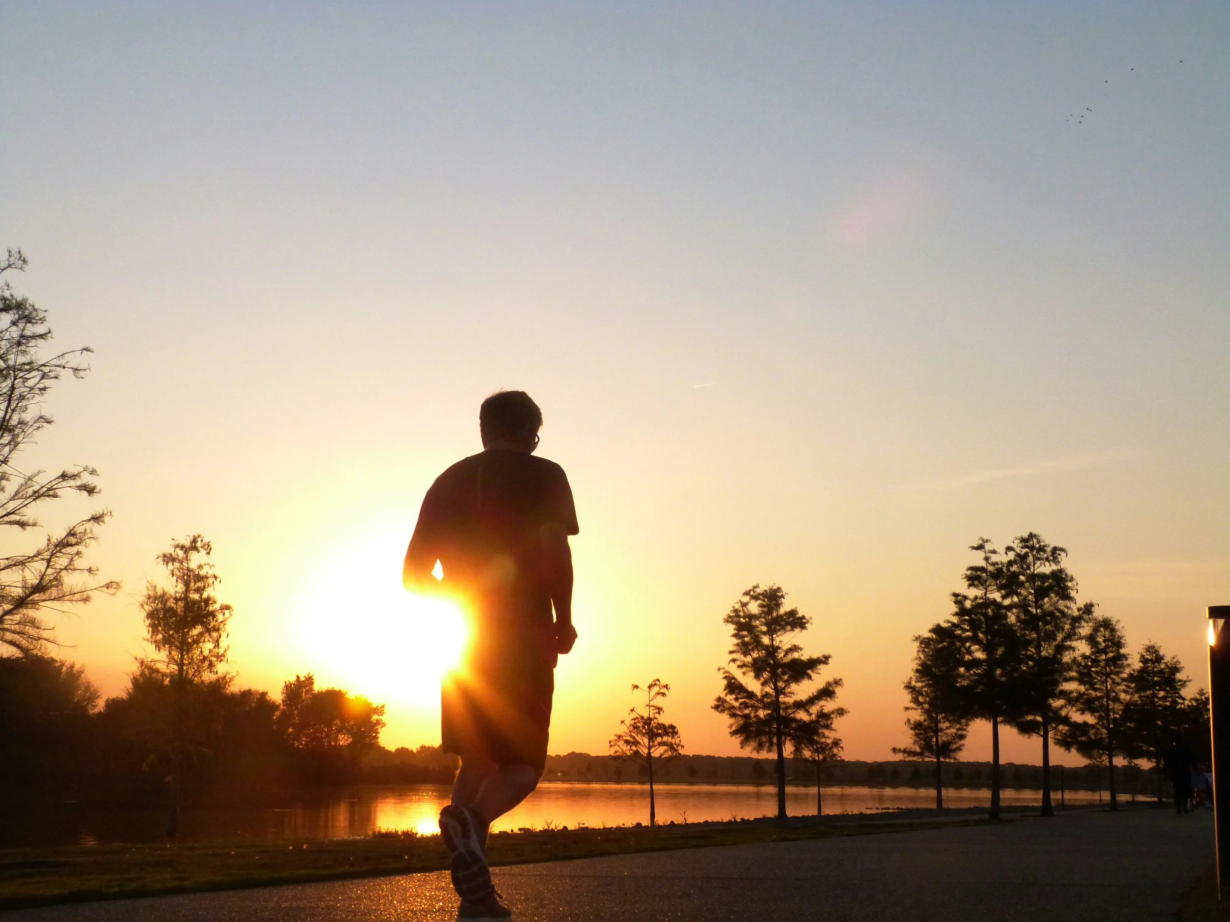 The 4:30 a.m. Club: Why Early Starts + Hard Effort Changed My Brain (and Might Protect Your Health)