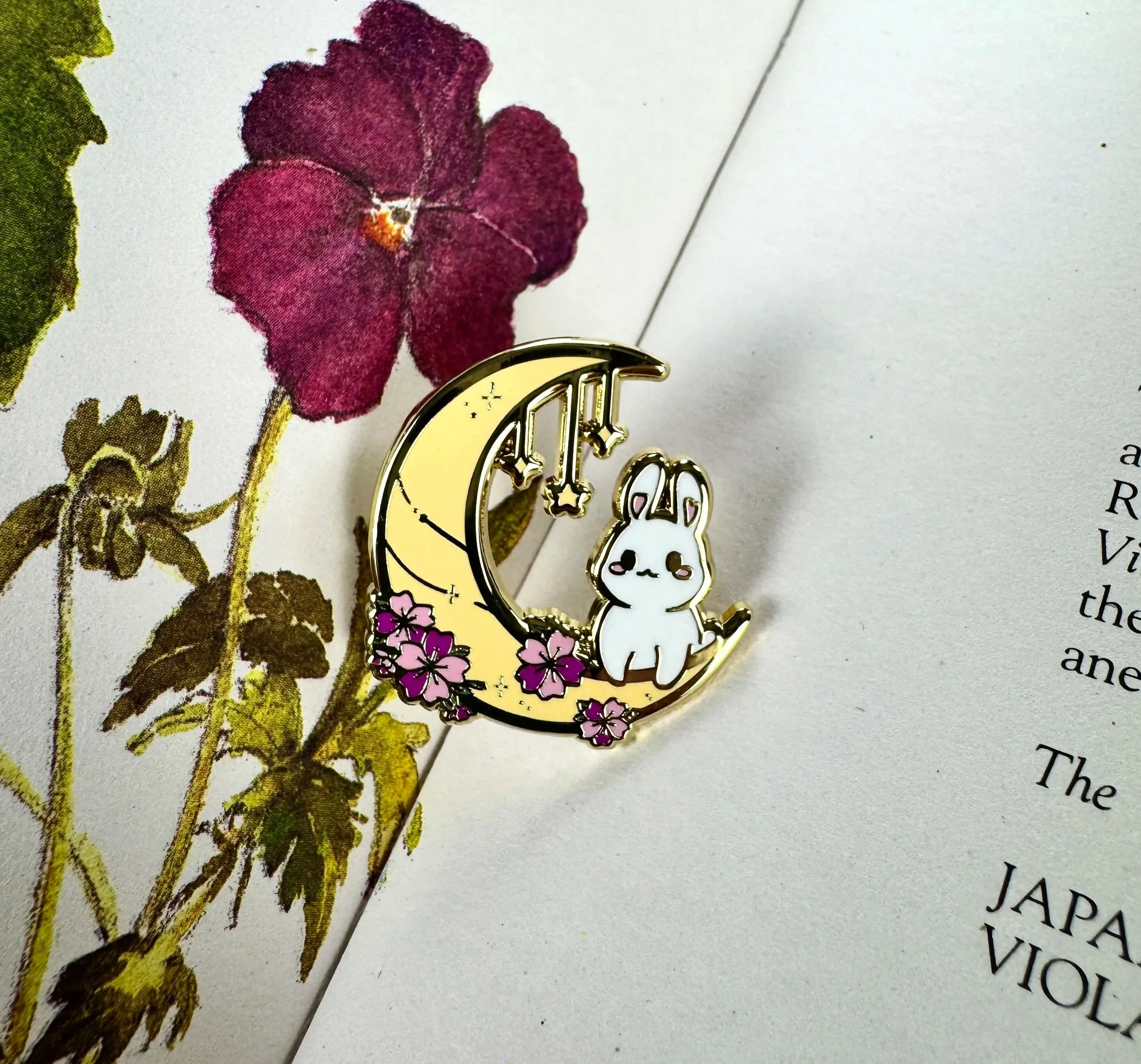 Moon Bun - Enamel Pin