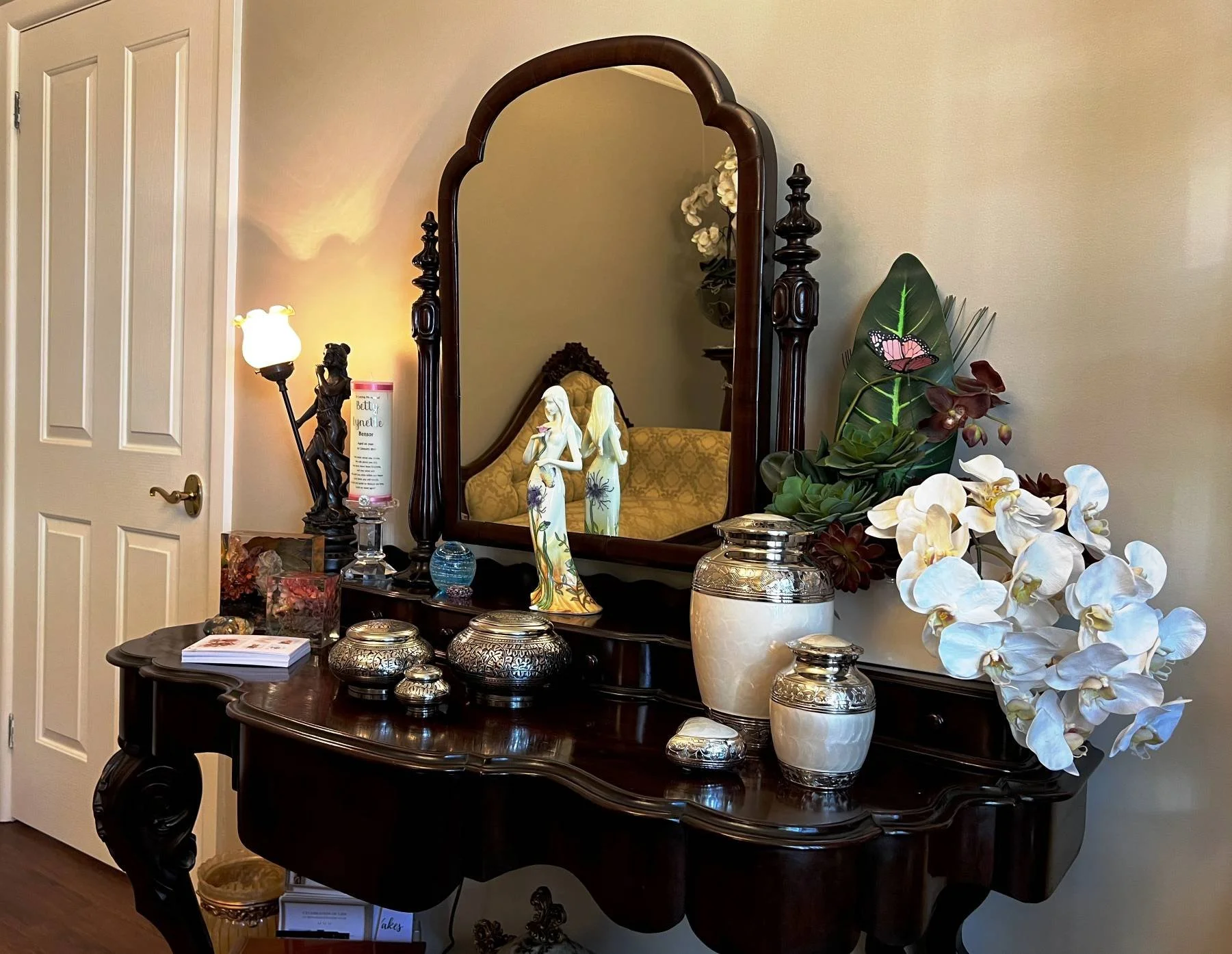 Arranging Room 2.jpg