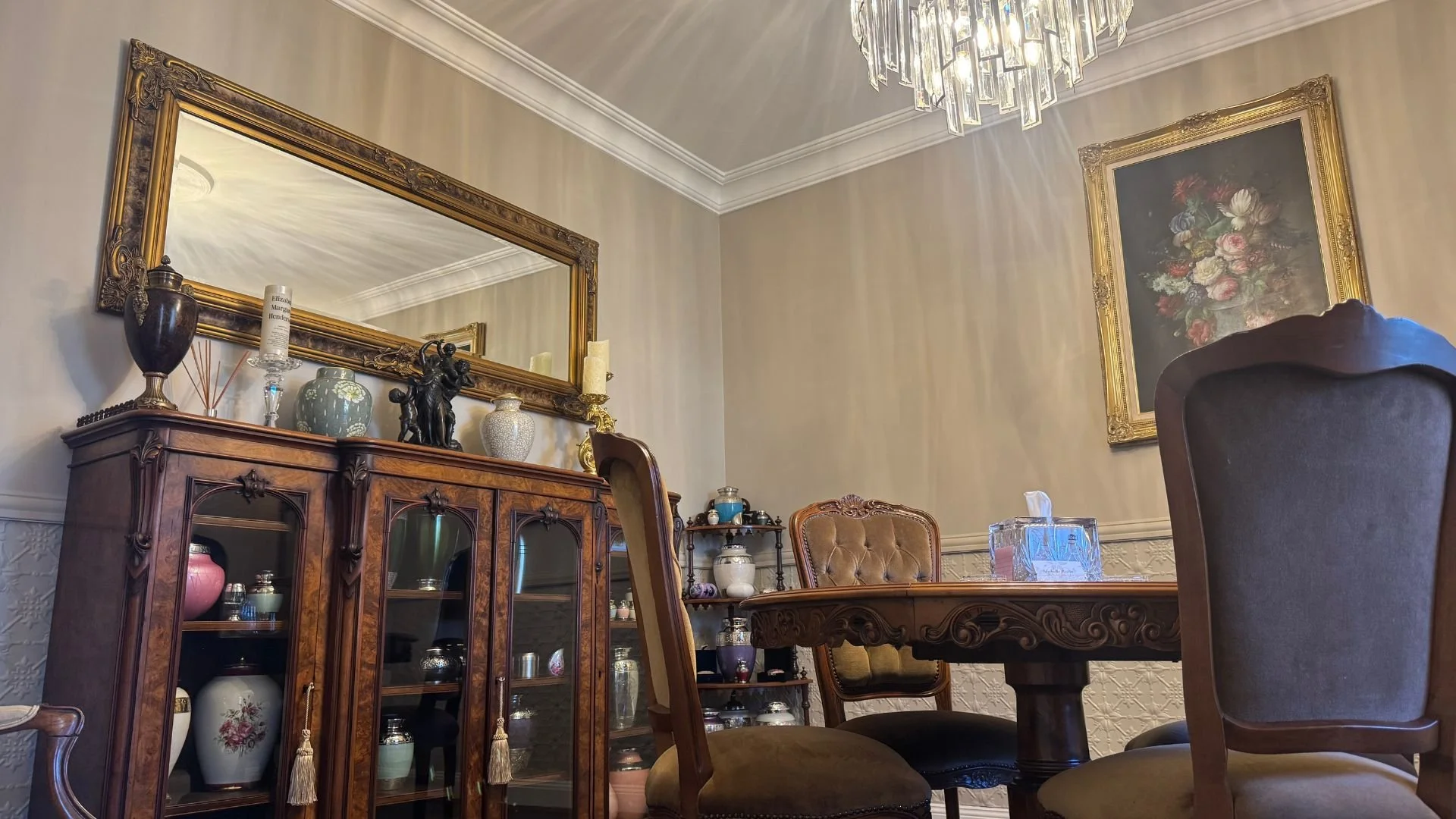 arrangement room2 .jpg