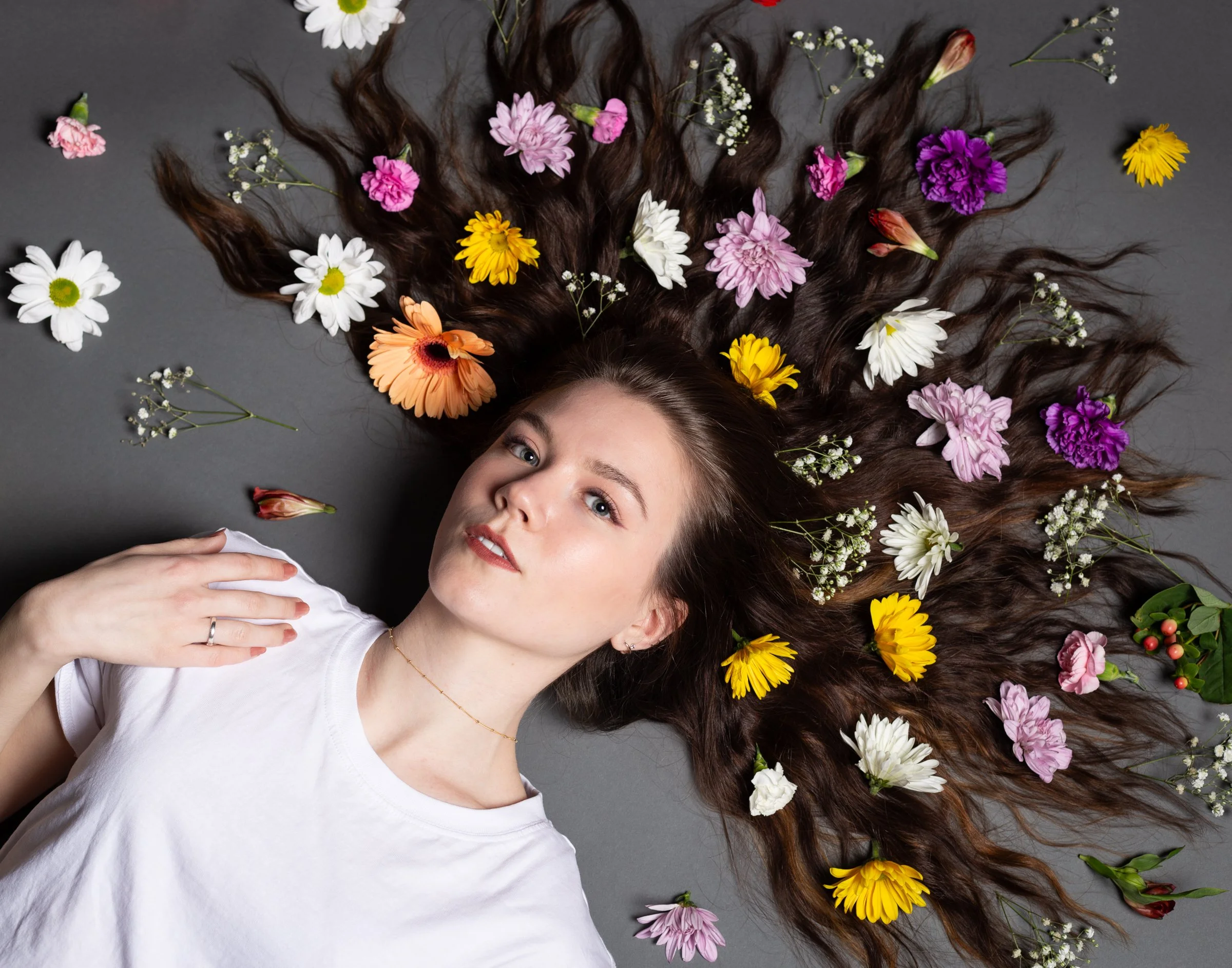 Emilynn with Flowers - By Andre Reinders