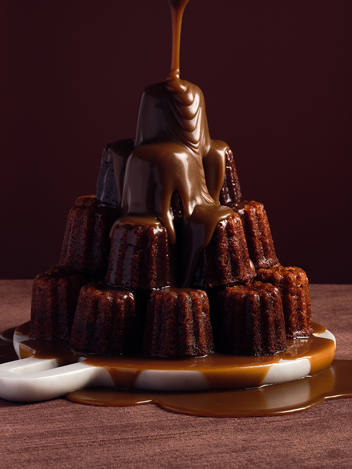 vegemite sticky date puddings