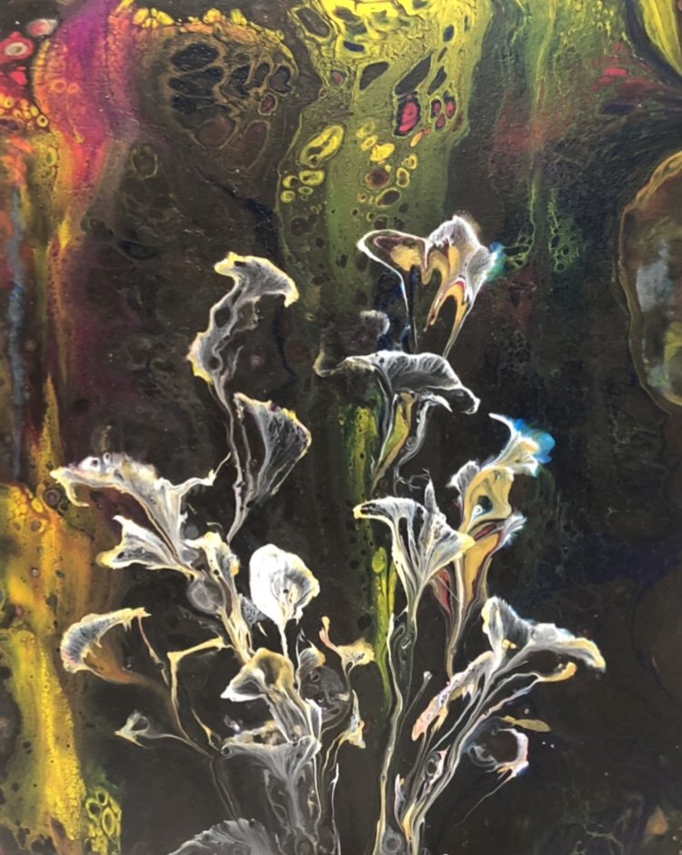 "Floral String Pour"