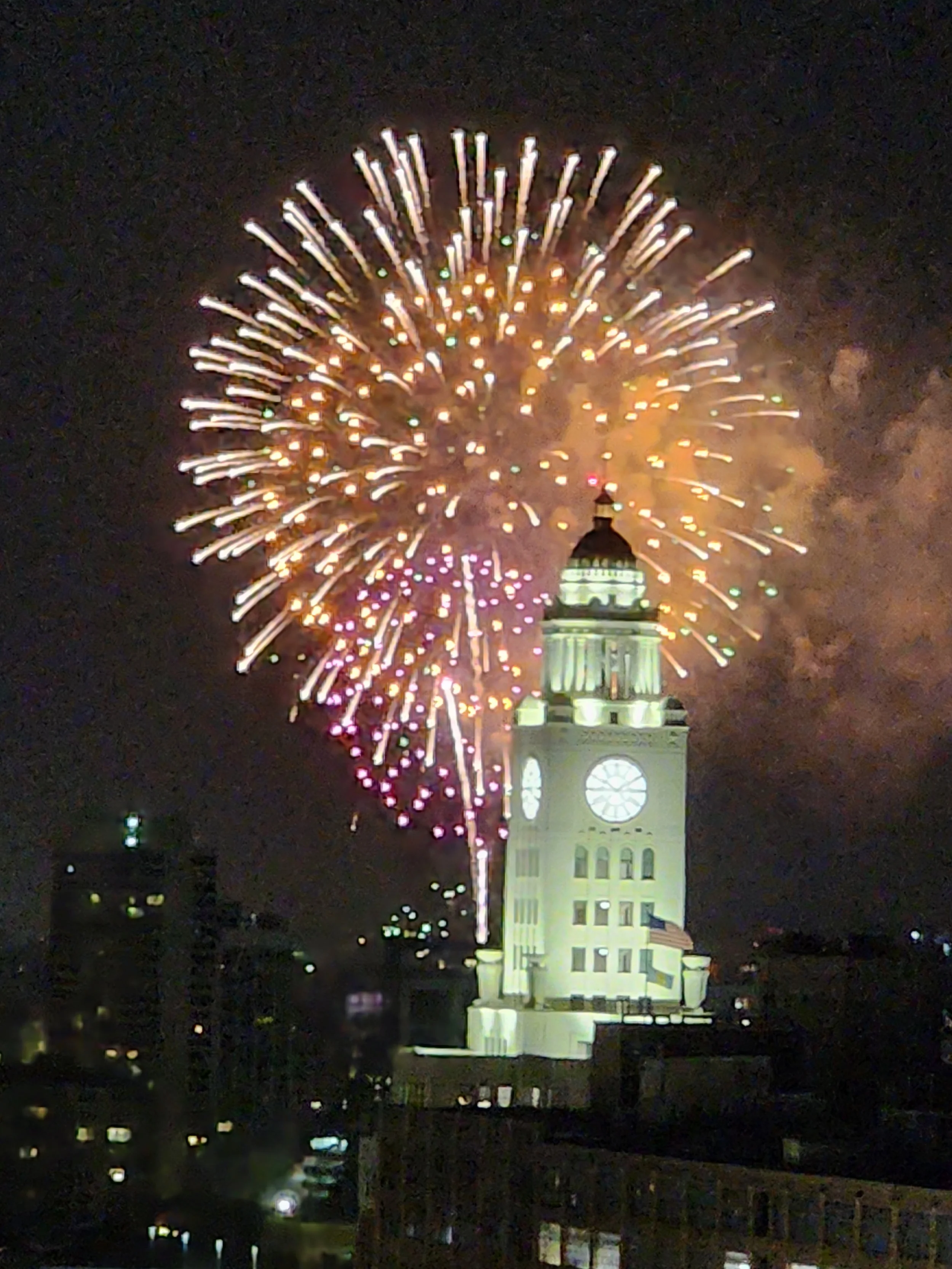 2024-07-04 22.09.20.jpg