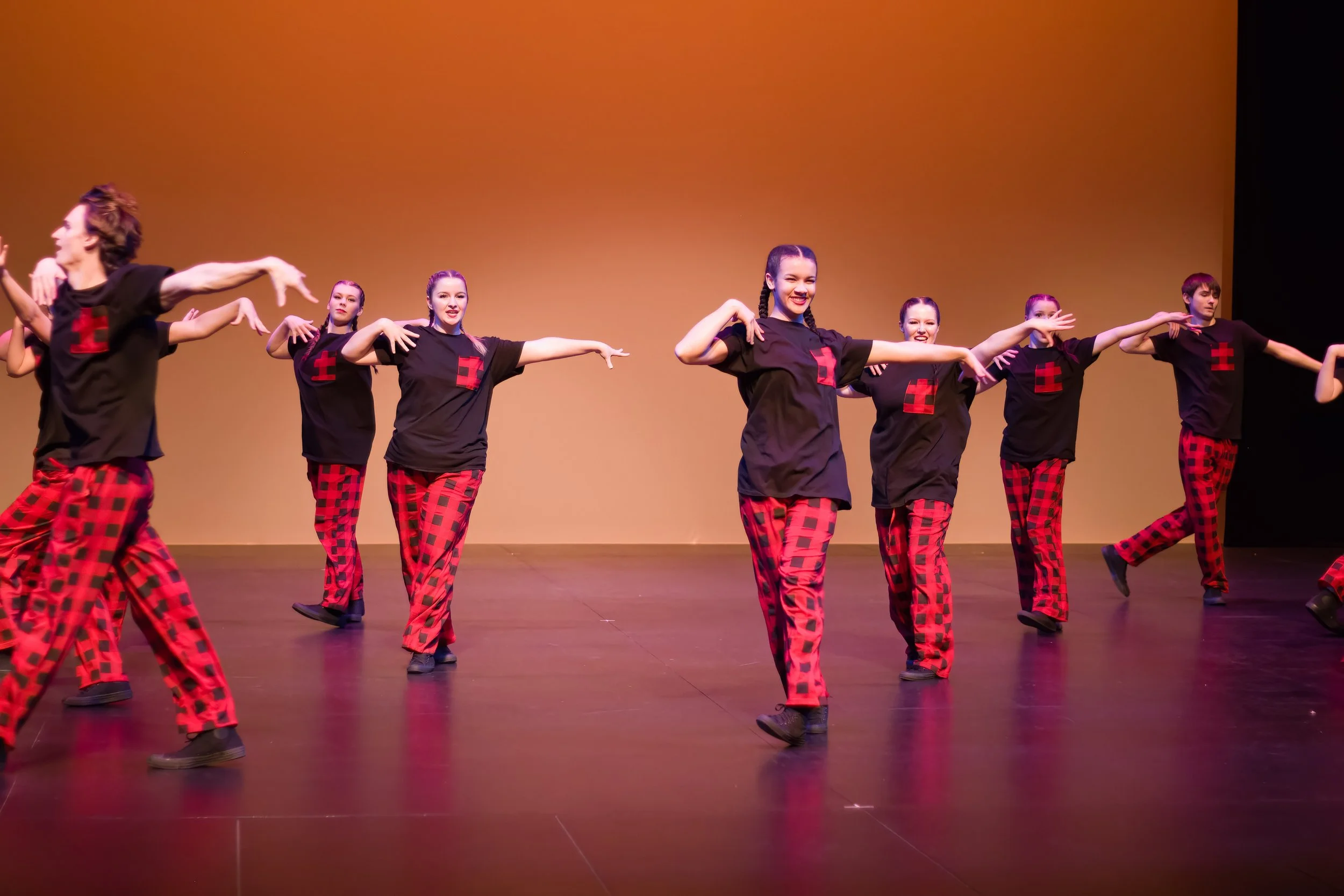 Choreographer - Voula Robins / Studio - Creative Outlet