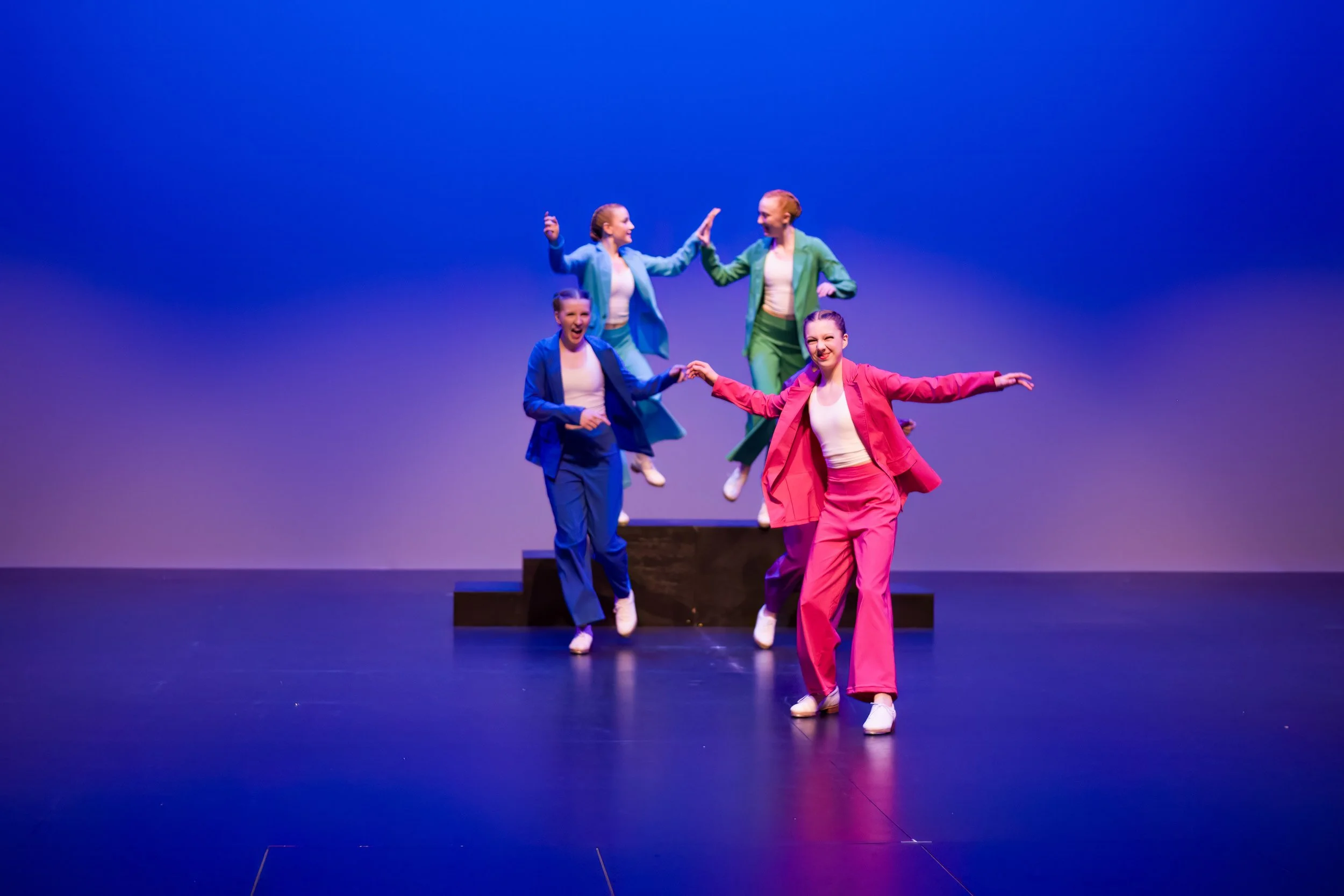 Dancers - Bennet Amos, Magie Dennill, Elianna Labadie, Kiera Sobie / Choreographer - Kara Engle / Studio - Creative Outlet 