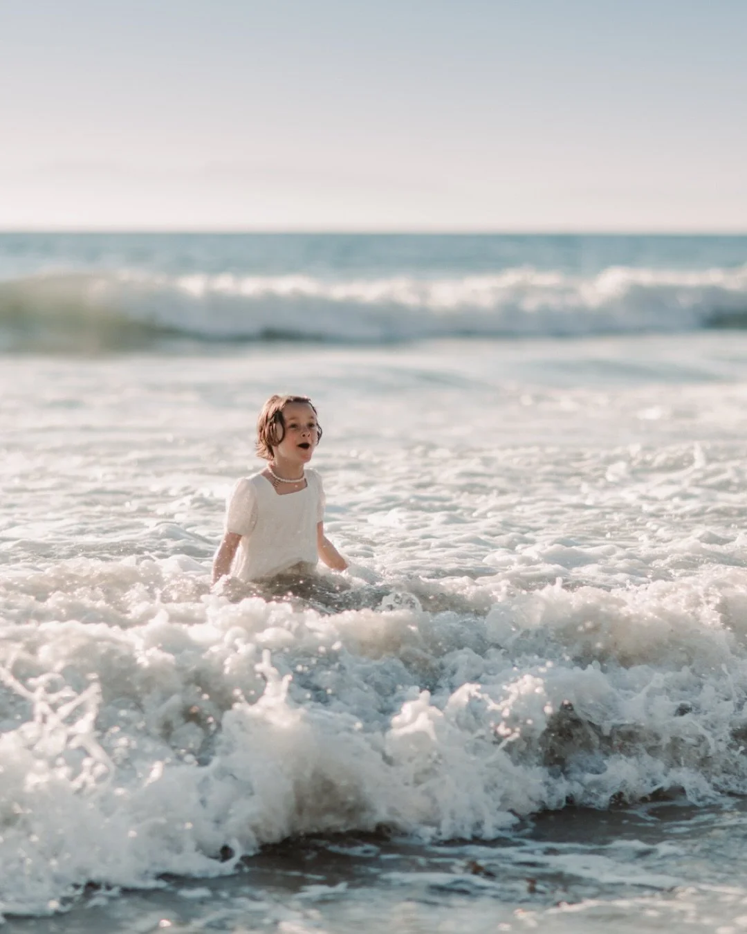 Summer vibes.  September is the perfect time for SoCal beach photoshoots.  Warm waters, bare feet and tons of sunshine.
.
.
.
.
.
#borachanphoto #borachanphotography #lifestylephotographer #lifestylephotographer #storyteller #sunshine #summervibes