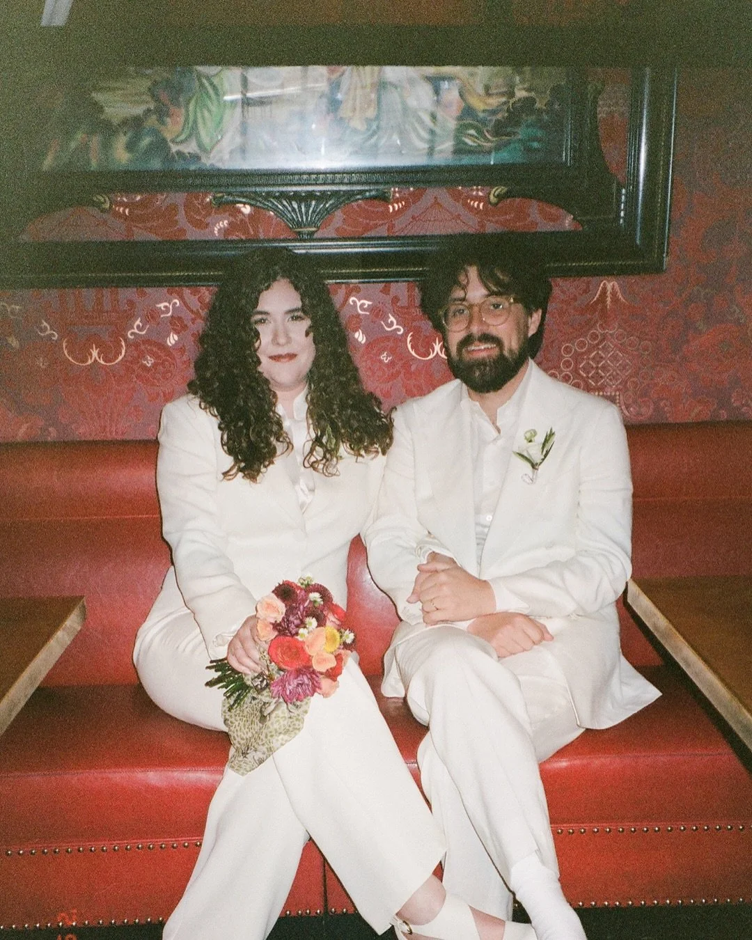 S + T.  A mixture of digital and 35mm film.  My love affair with film continues.
.
.
.
.
.
#borachanphoto #borachanphotography #35mmfilm #35mm #wedding #weddingphotography #weddingphotographer #storyteller #theformosacafe #losangelesweddingphotograph