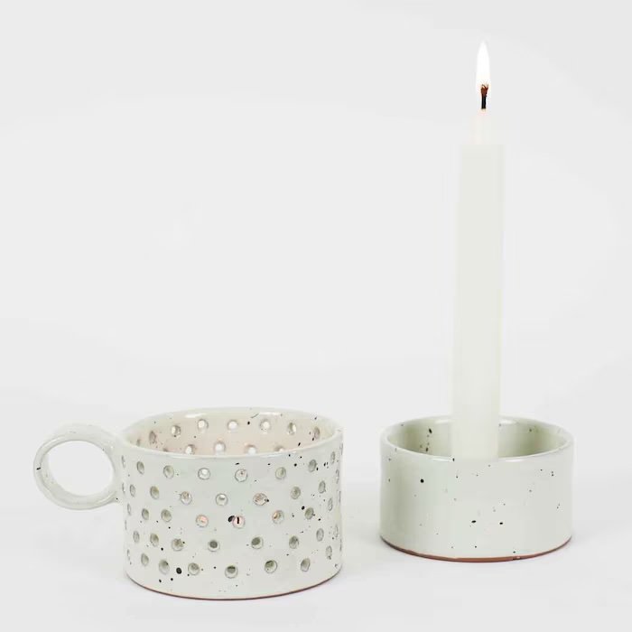 Candle holder