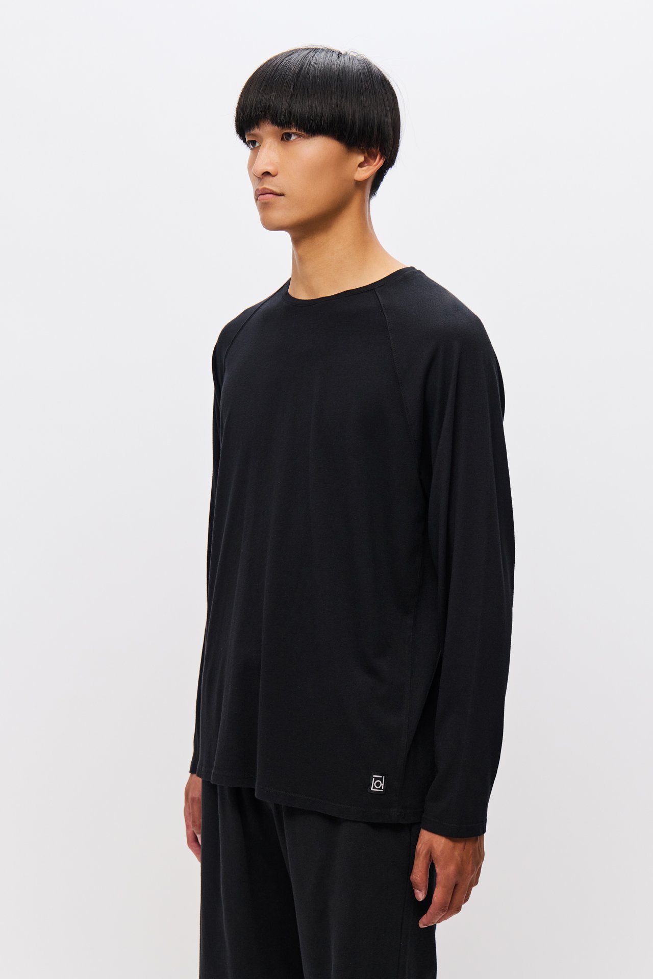 Long sleeve Top with Raglan Sleeves