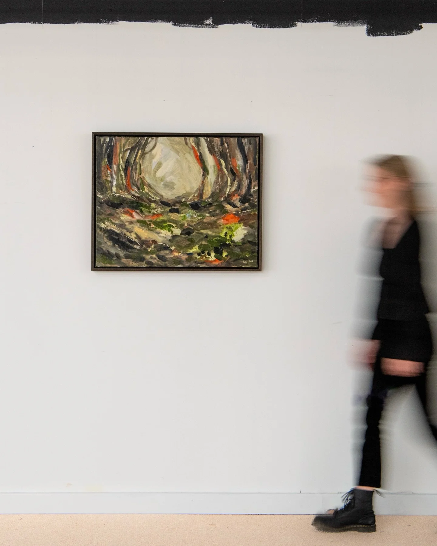 Whispering Orange 
61 x 76 cm
Oil on Stretched Canvas 
By Helena Traill 

#OilPainting #Woodland #WoodlandPainting #AbstractPainting