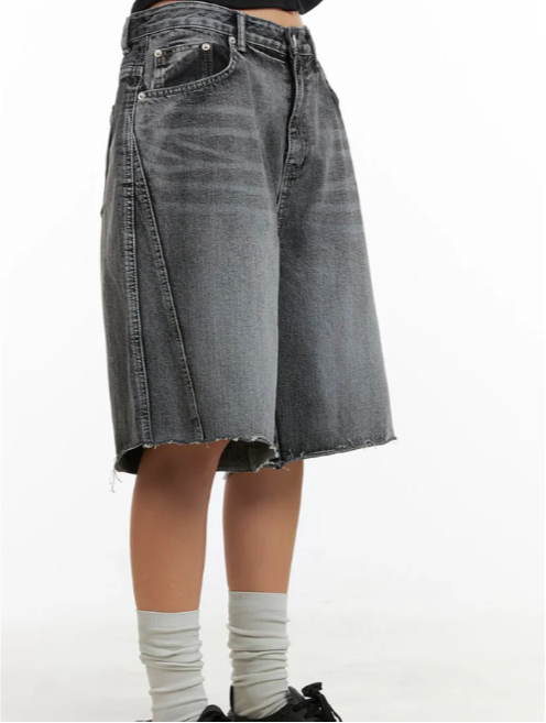 Džínsové jorts s roztrhaným lemom