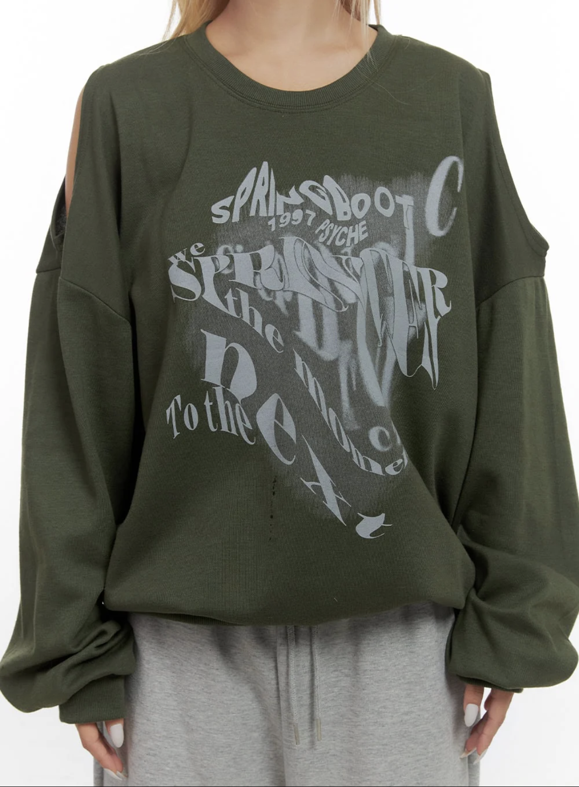 Mikina s grafickou potlačou a dierami na ramenách