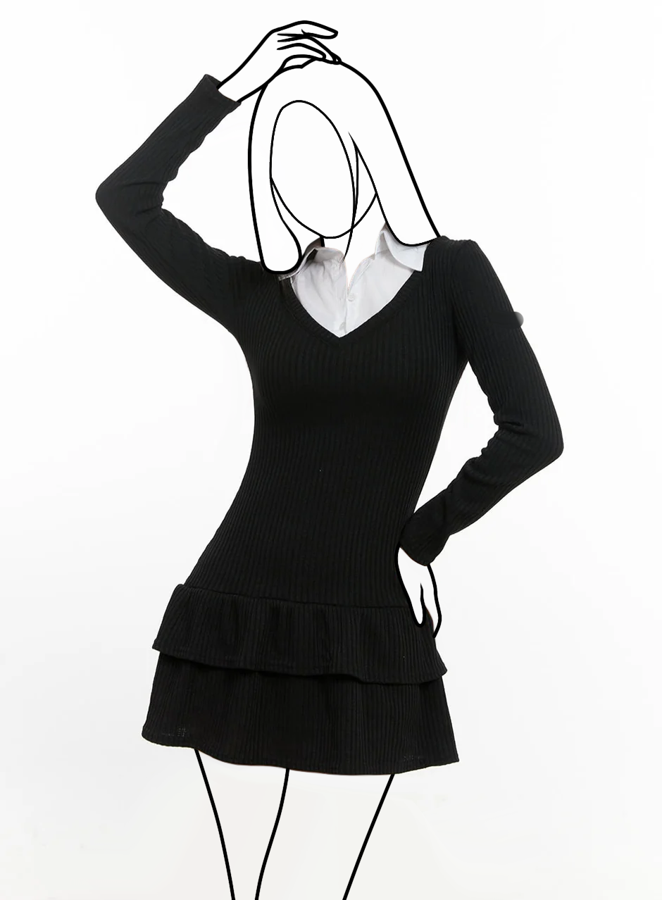 Jednofarebné šaty s golierom a rozšíreným strihom