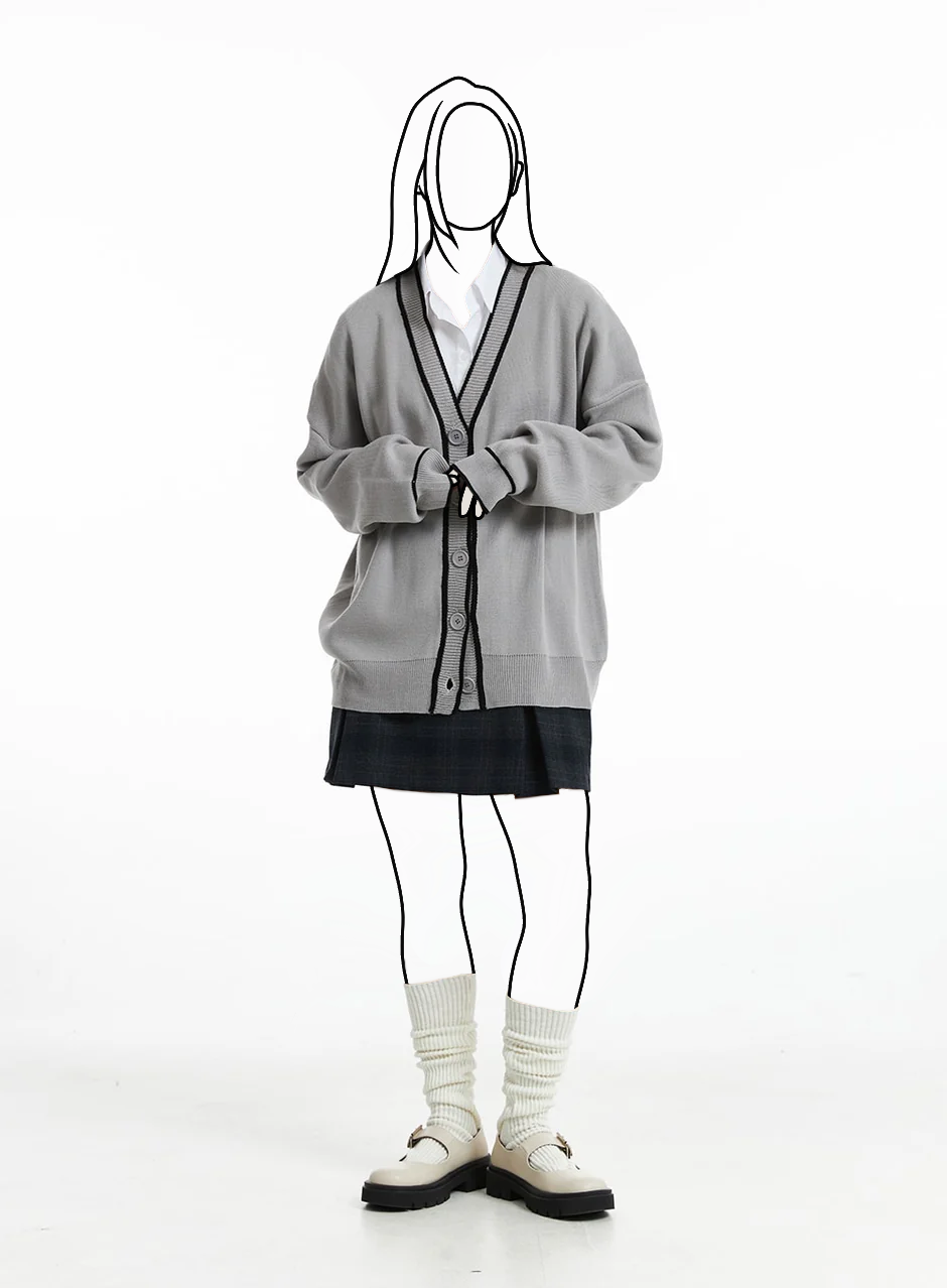 Voľný kardigán s V-výstrihom a dlhým rukávom