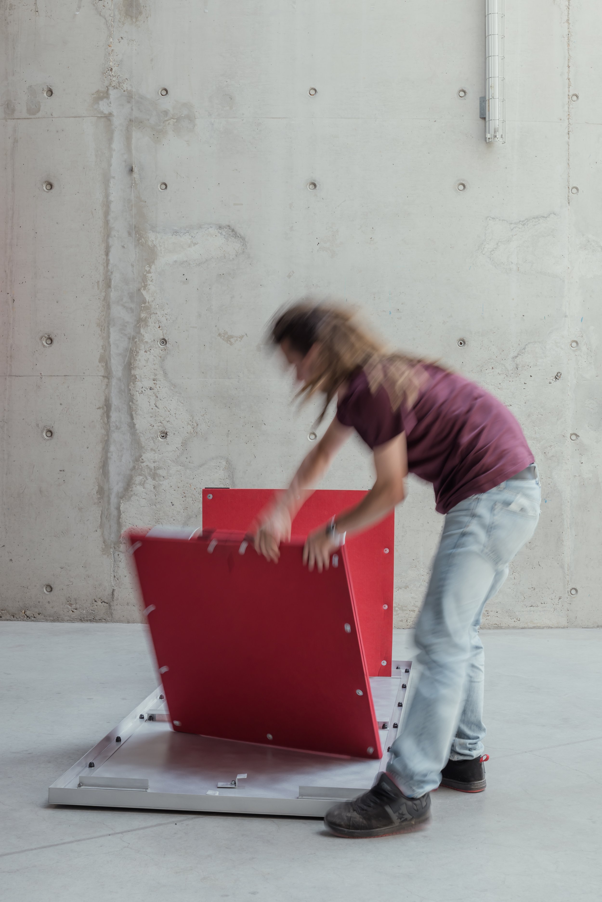 Dries_Huyck_Tension Table©TM_VOMO24_photo_KatooPeeters_20230608_085__04A8268.jpg